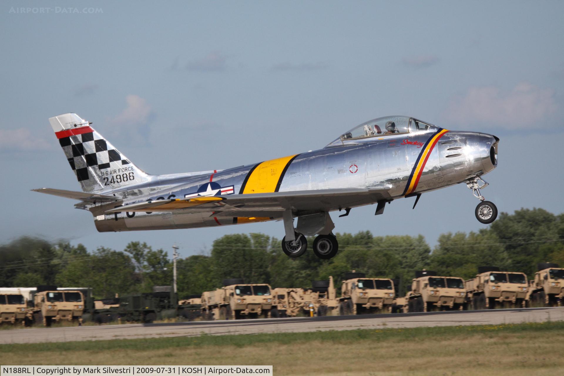 N188RL, 1952 North American F-86F Sabre C/N 191-682, AirVenture 2009