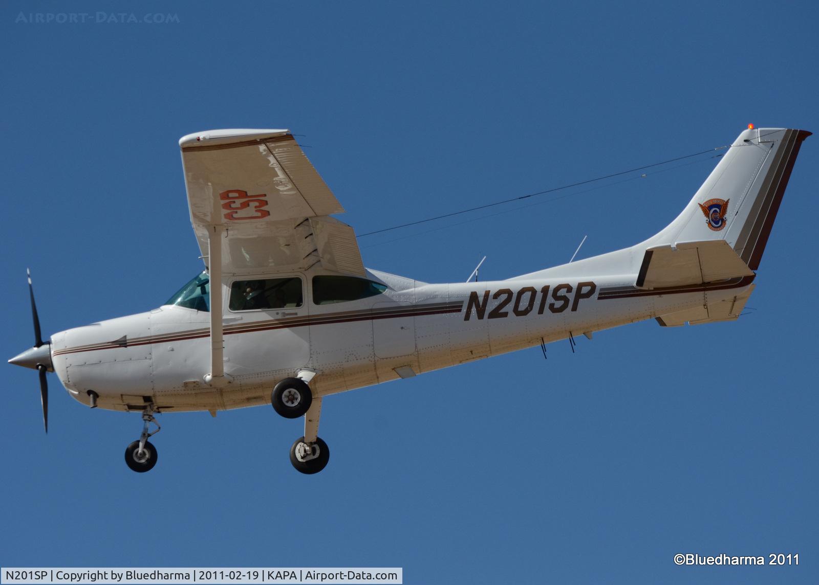 N201SP, 1983 Cessna T182 Skylane C/N 18268313, On final to 17L.