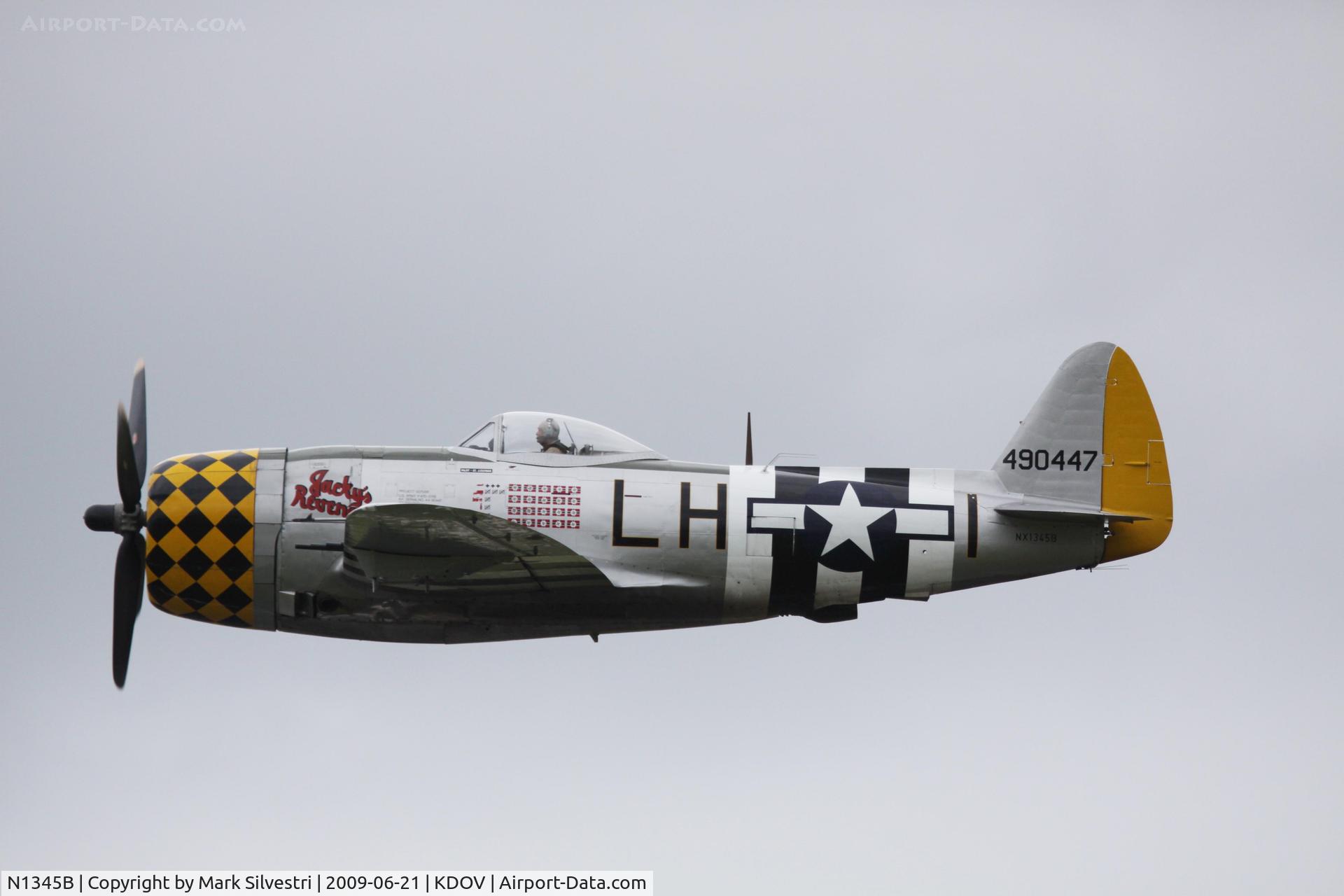 N1345B, 1945 Republic P-47D Thunderbolt C/N 399-55592, Dover 2009