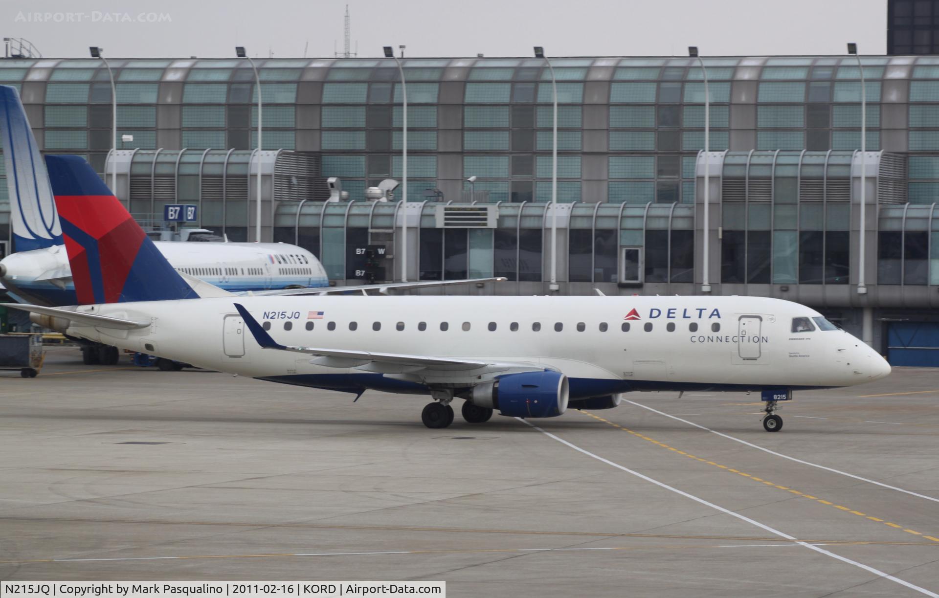 N215JQ, 2009 Embraer 175LR (ERJ-170-200LR) C/N 17000270, ERJ-170-200 LR