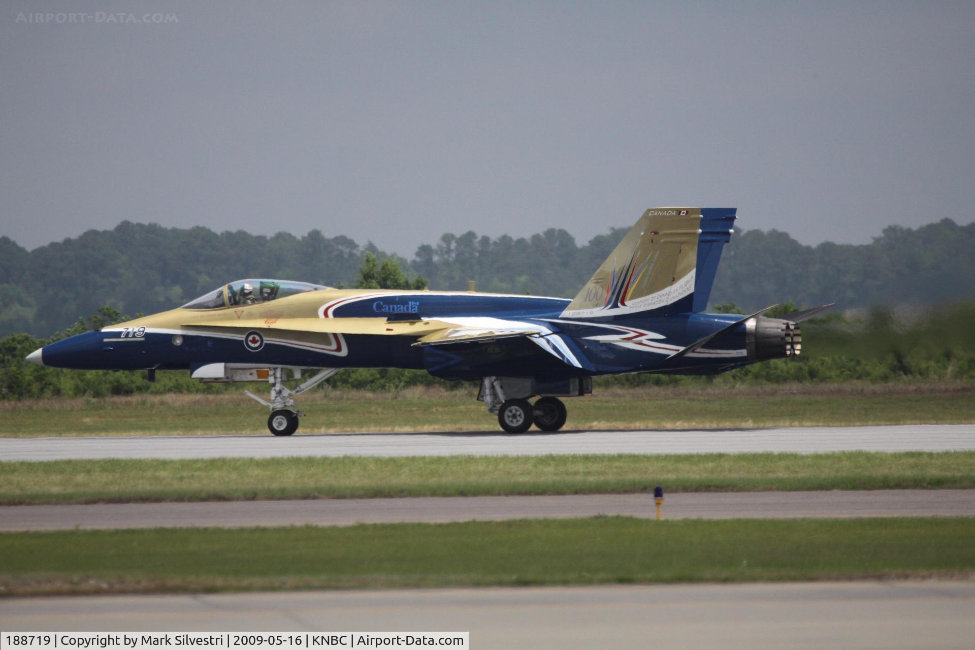 188719, McDonnell Douglas CF-188A Hornet C/N 0178/A139, MCAS Beaufort 2009