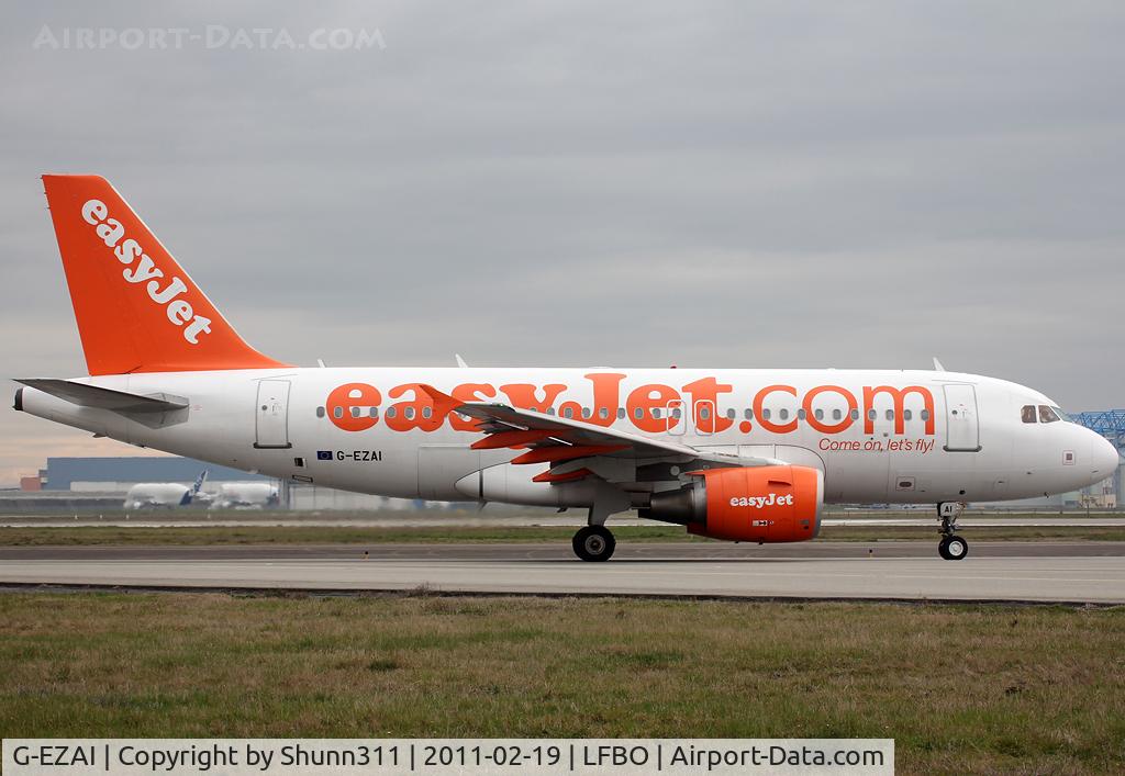 G-EZAI, 2006 Airbus A319-111 C/N 2735, Lining up rwy 14L for departure...