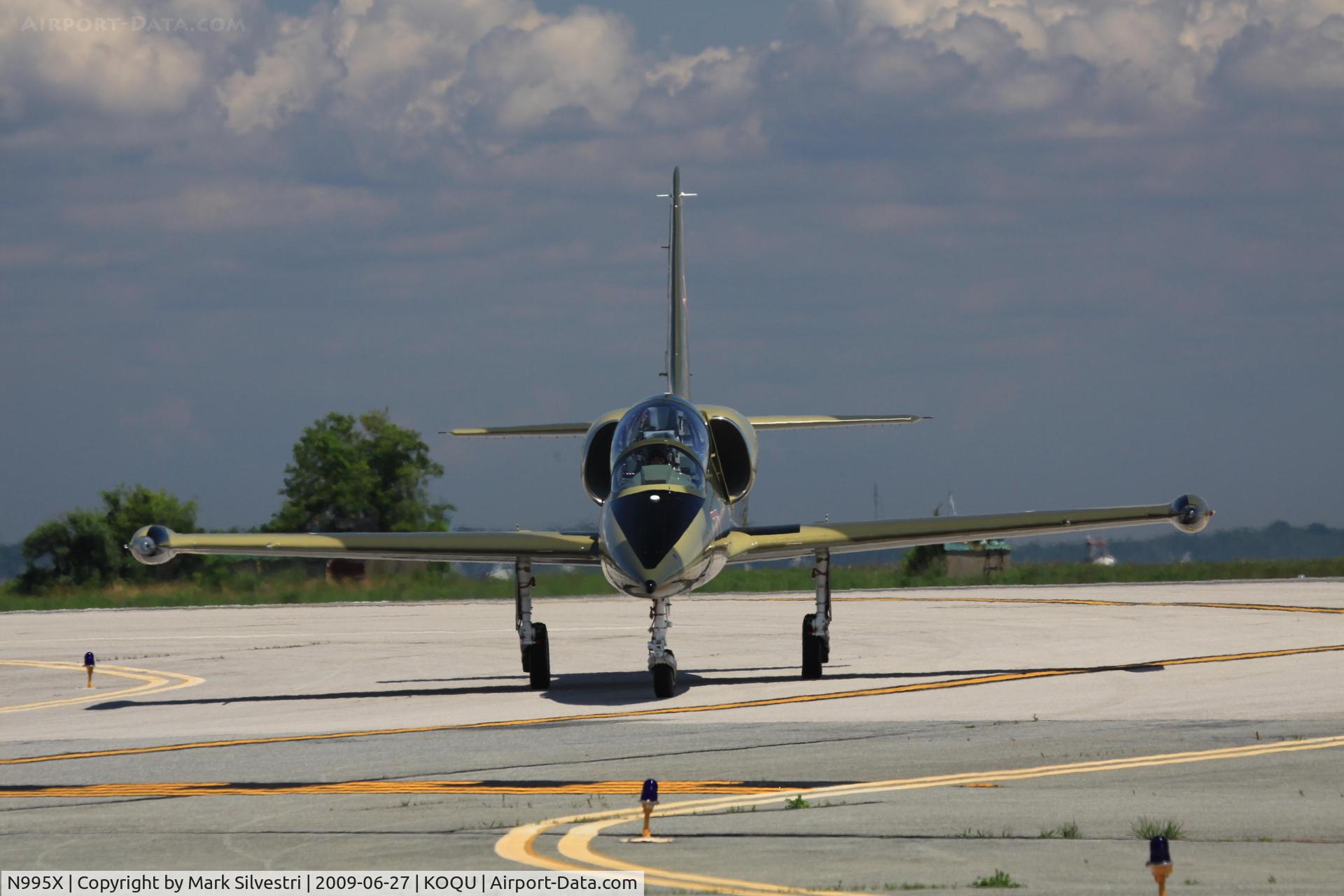 N995X, 1983 Aero L-39C Albatros C/N 332507, Quonset Point 2009