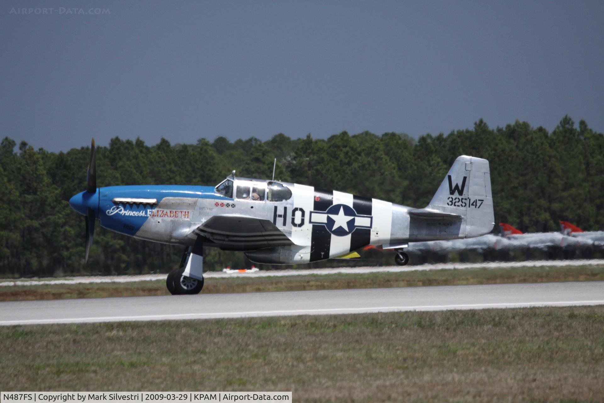 N487FS, 1943 North American P-51C Mustang C/N 103-26778, Tyndall 2009