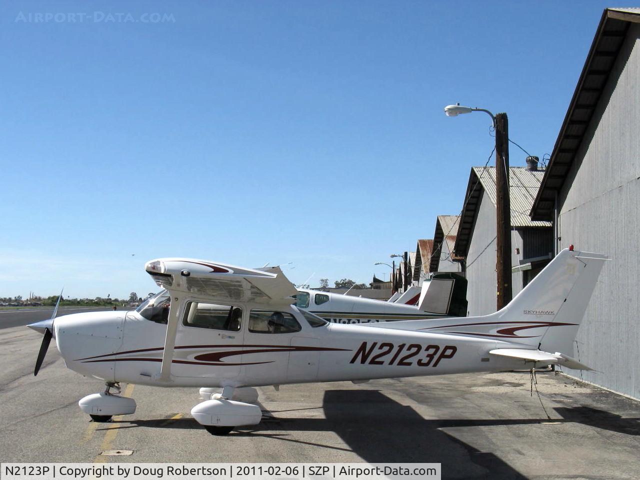 N2123P, 2005 Cessna 172S C/N 172S10000, 2005 Cessna 172S SKYHAWK SP II, Lycoming IO-360-L2A 180 Hp