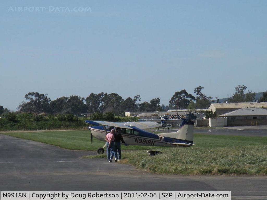 N9918N, 1975 Cessna 180J C/N 18052573, 1975 Cessna 180J SKYWAGON, Continental O-470 230 Hp, taxi to transient parking