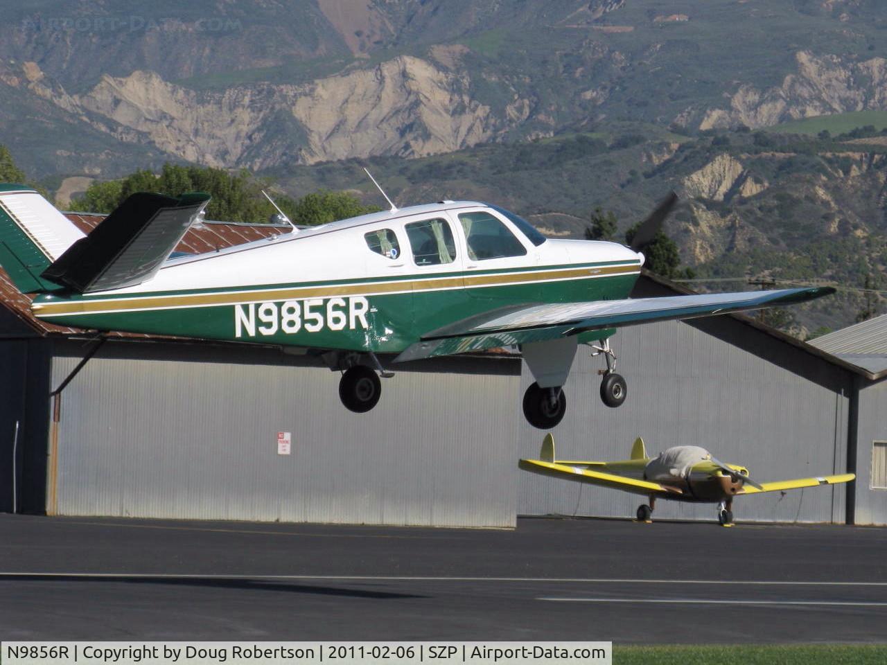 N9856R, 1960 Beech M35 Bonanza C/N D-6398, 1960 Beech M35 BONANZA, Continental IO-470-C 250 Hp, landing Rwy 04