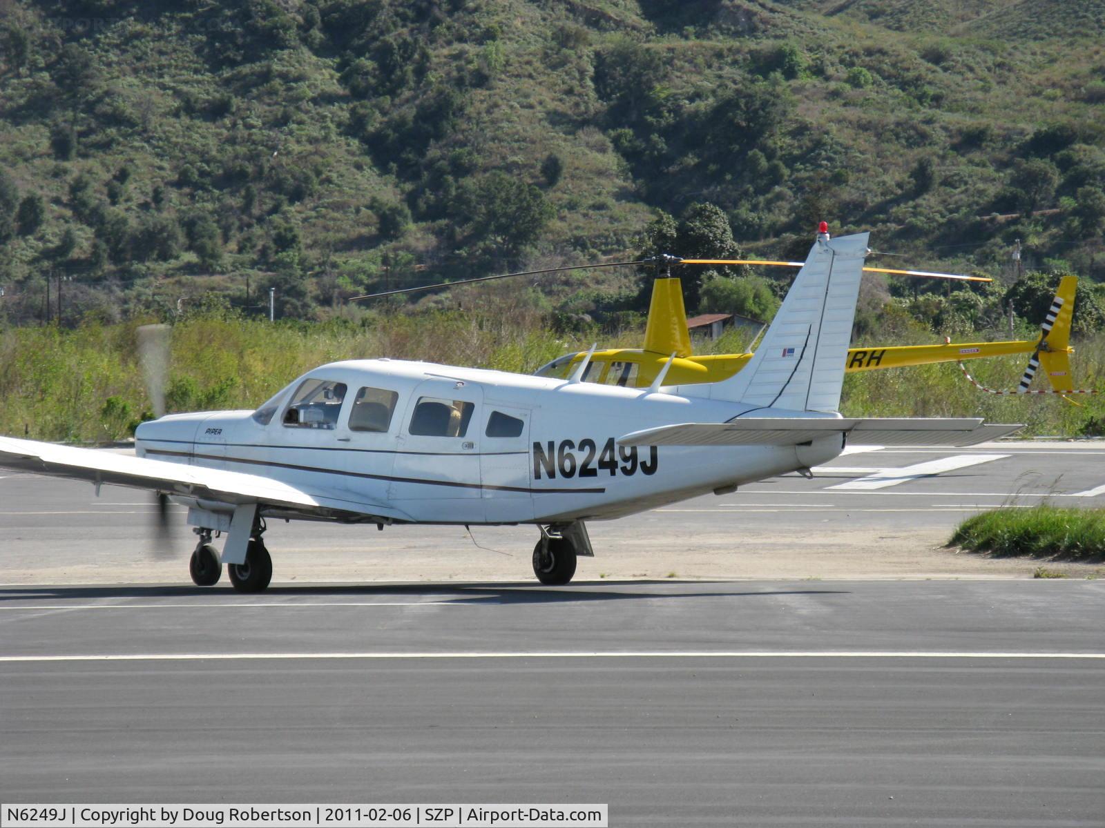 N6249J, 1976 Piper PA-32R-300 Cherokee Lance C/N 32R-7680340, 1976 Piper PA-32R-300 LANCE, Lycoming TIO-540-K1G5D 300 Hp turbo upgrade, taxi off the active