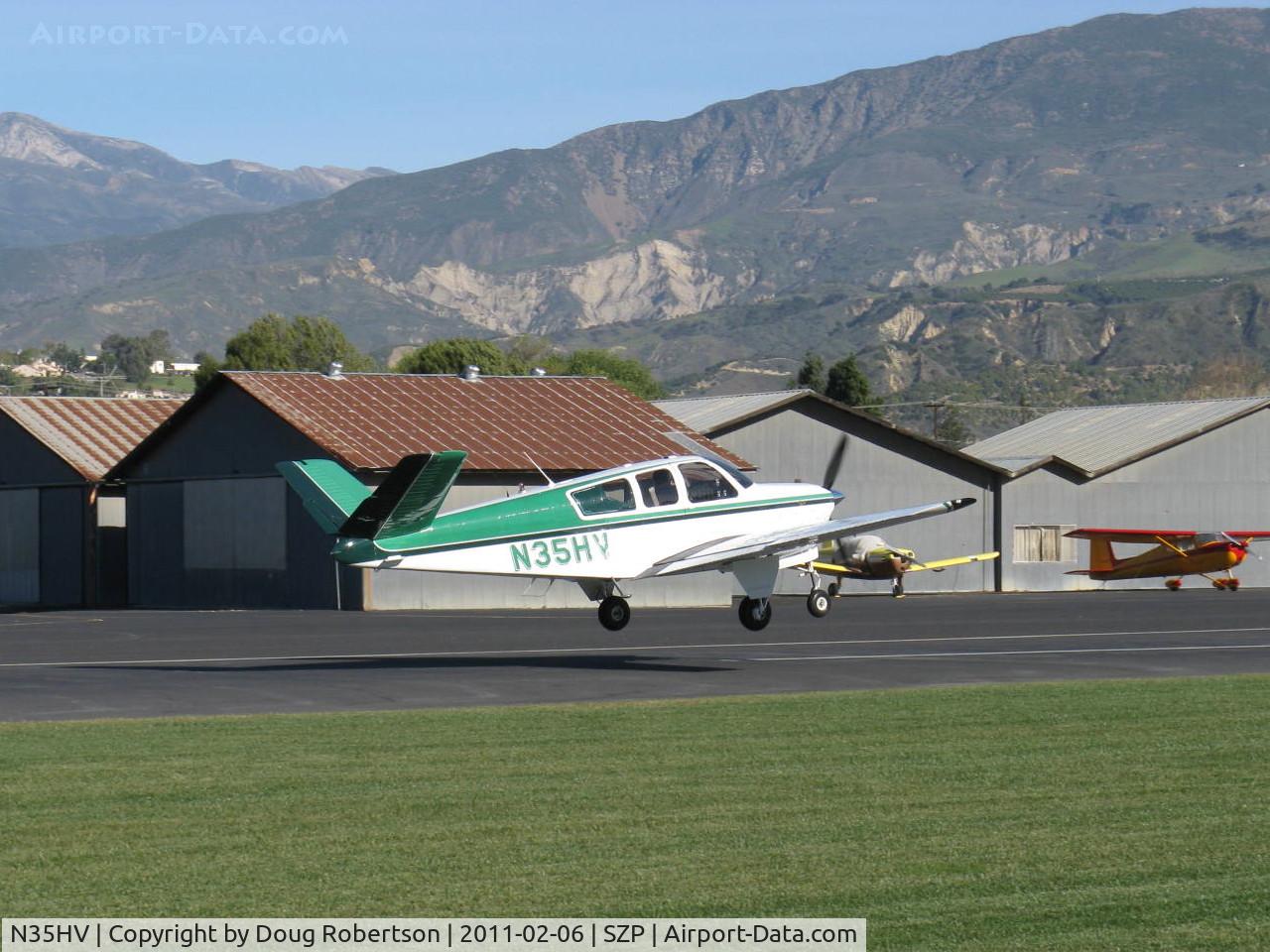 N35HV, 1957 Beech H35 Bonanza C/N D-5236, 1957 Beech H35 BONANZA, Continental O-470-G 240 Hp, landing Rwy 04