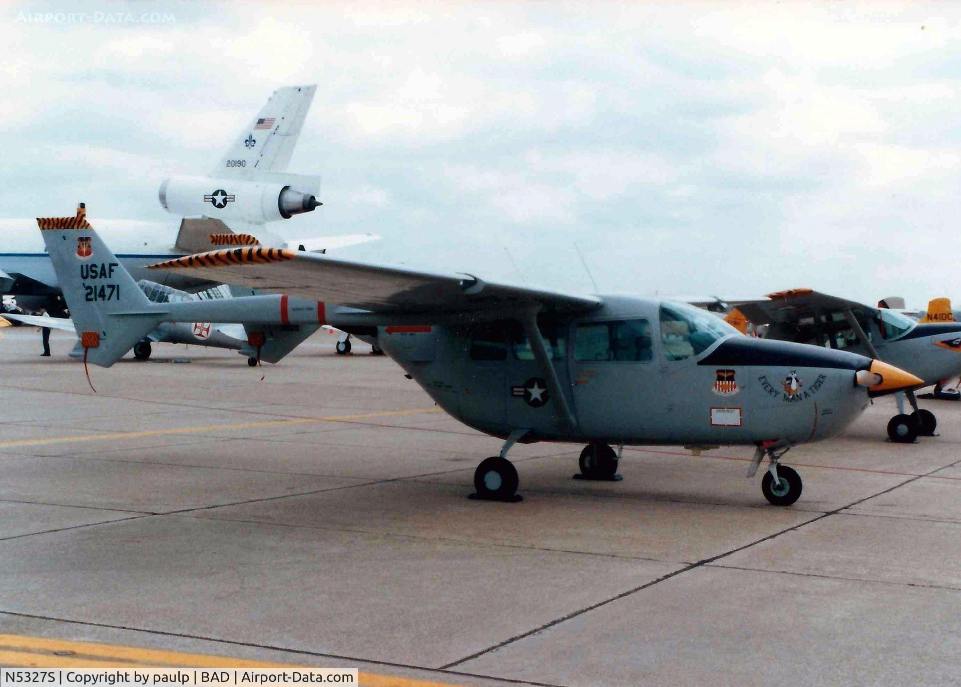 N5327S, 1966 Cessna 337A Super Skymaster C/N 337-0427, Barksdale Air Force Base 