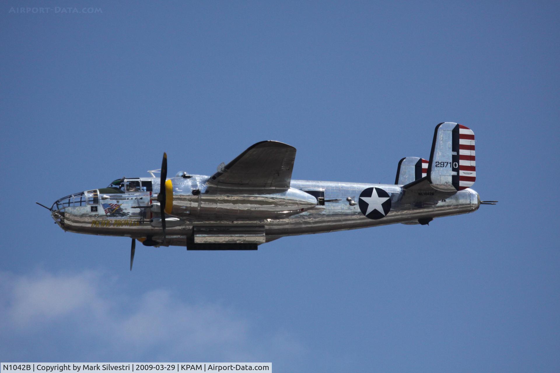N1042B, 1944 North American B-25N Mitchell C/N 108-35148, Tyndall 2009