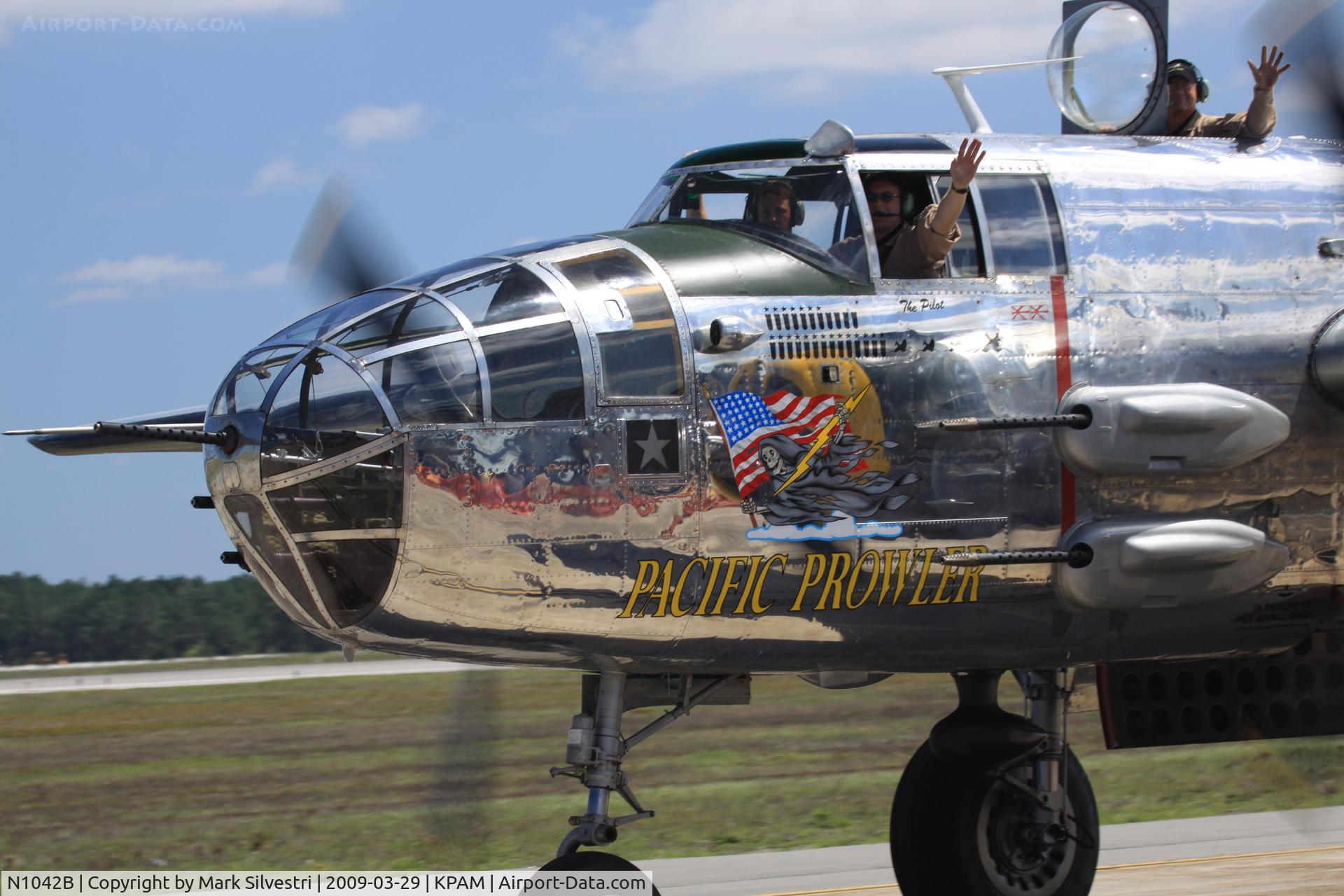 N1042B, 1944 North American B-25N Mitchell C/N 108-35148, Tyndall 2009