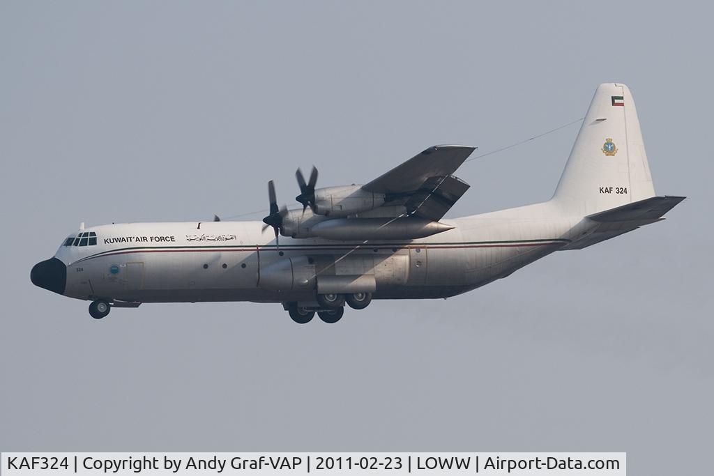 KAF324, 1983 Lockheed L-100-30 Hercules (L-382G) C/N 382-4953, Kuwait Air Force C-130