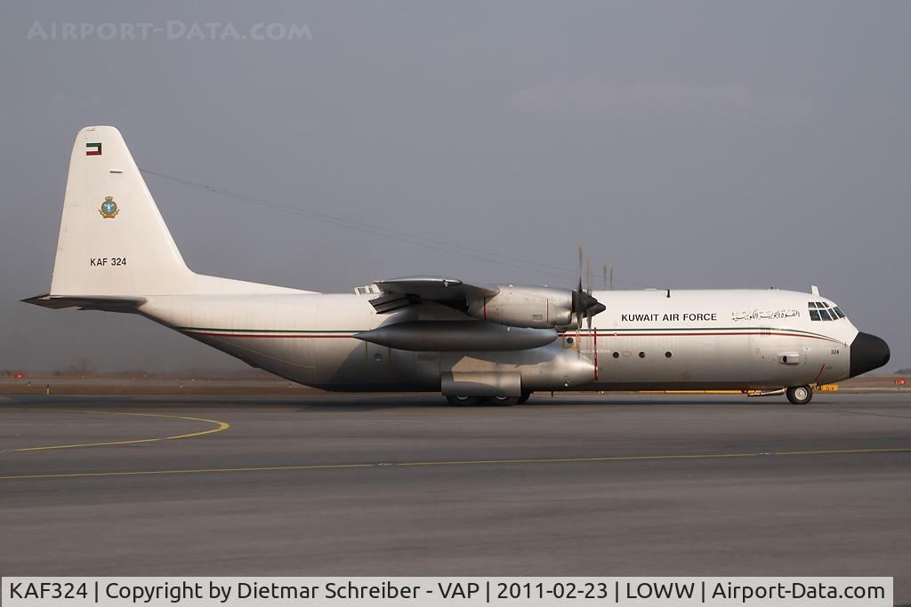 KAF324, 1983 Lockheed L-100-30 Hercules (L-382G) C/N 382-4953, Kuwait Air Force C130
