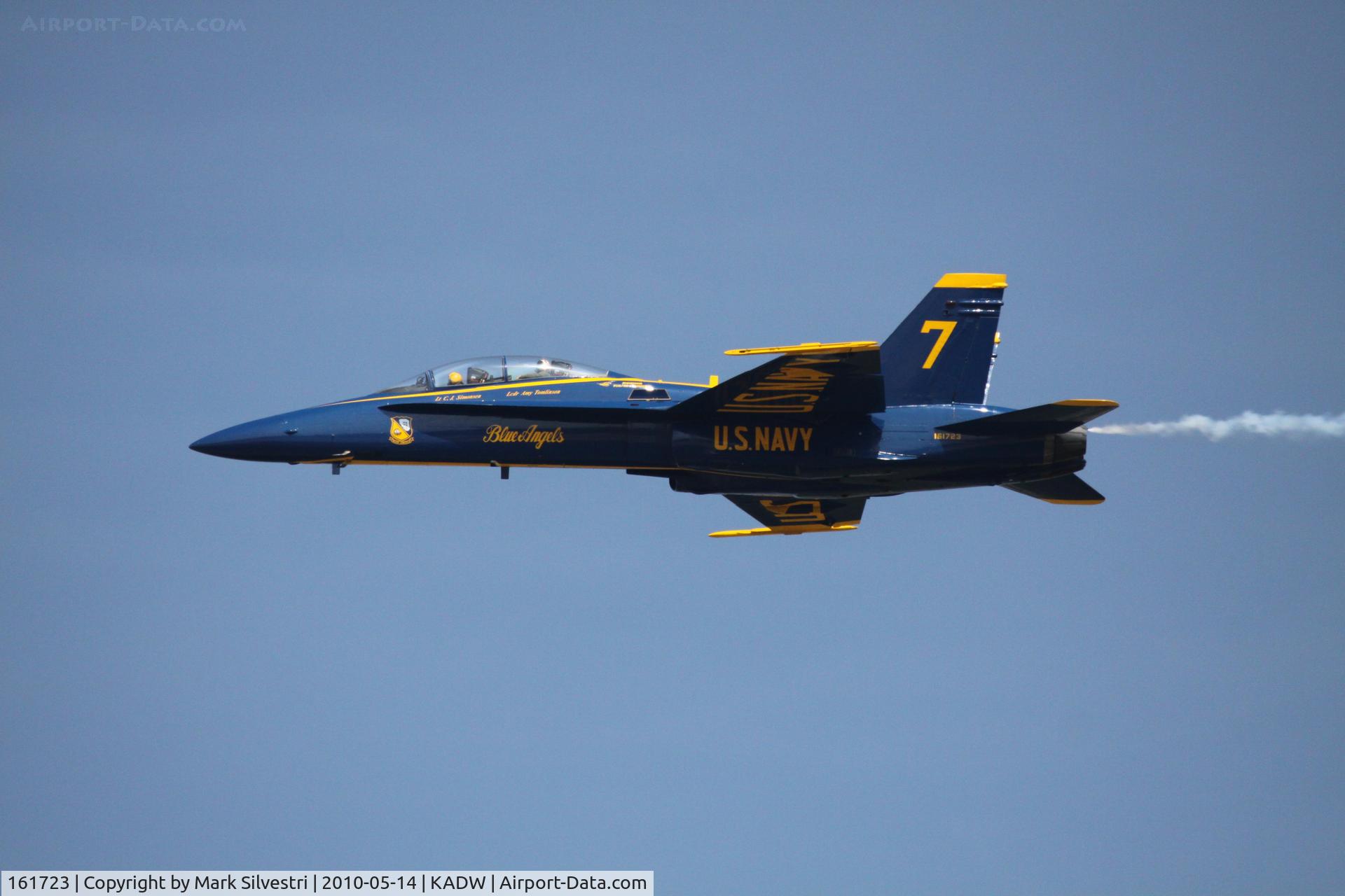 161723, McDonnell Douglas F/A-18B Hornet C/N 0073/B022, Joint Base Andrews 2010 - Blue Angel 7