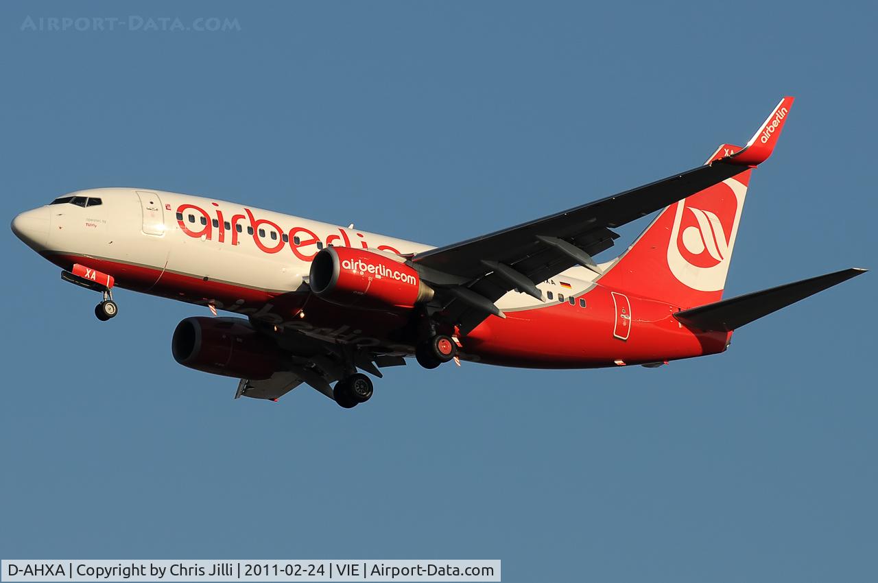 D-AHXA, 2007 Boeing 737-7K5 C/N 30714, BER