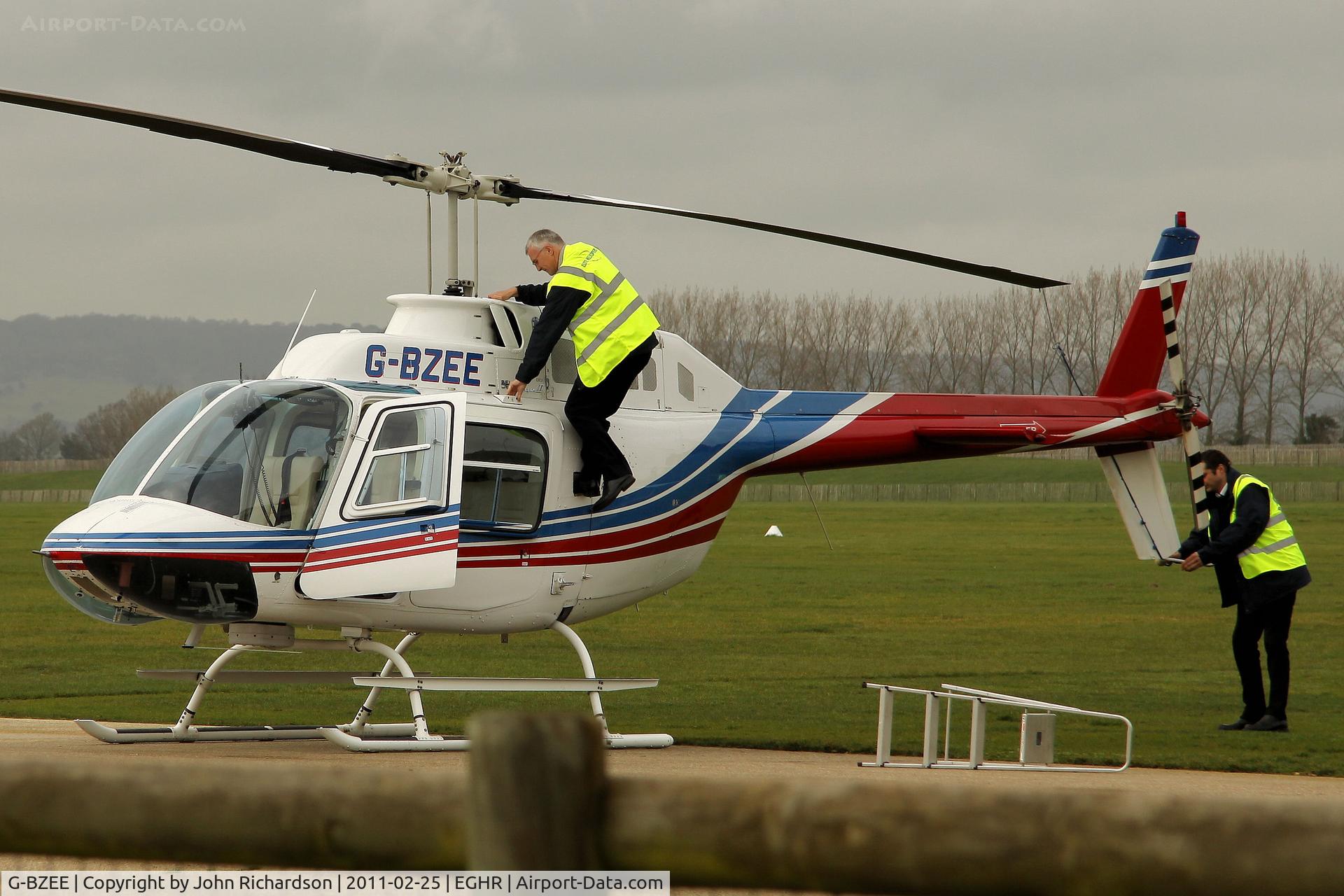 G-BZEE, 1978 Agusta AB-206B JetRanger II C/N 8554, Undergoing Maintenance