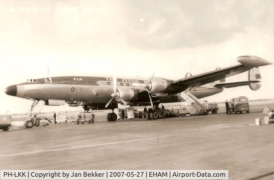 PH-LKK, Lockheed L-1049G Super Constellation C/N 4645, Platform Schiphol  1959