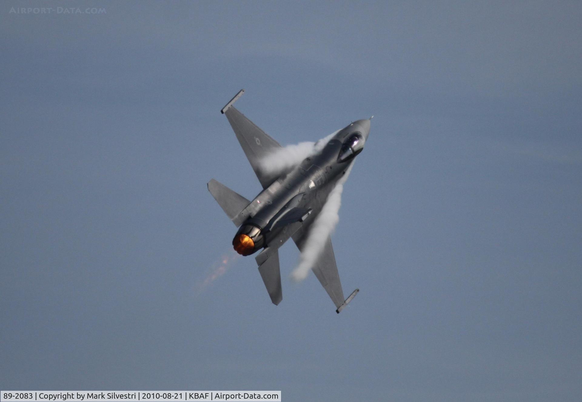 89-2083, General Dynamics F-16C Fighting Falcon C/N 1C-236, Barnes Municipal Airport, Westfield, MA 2010