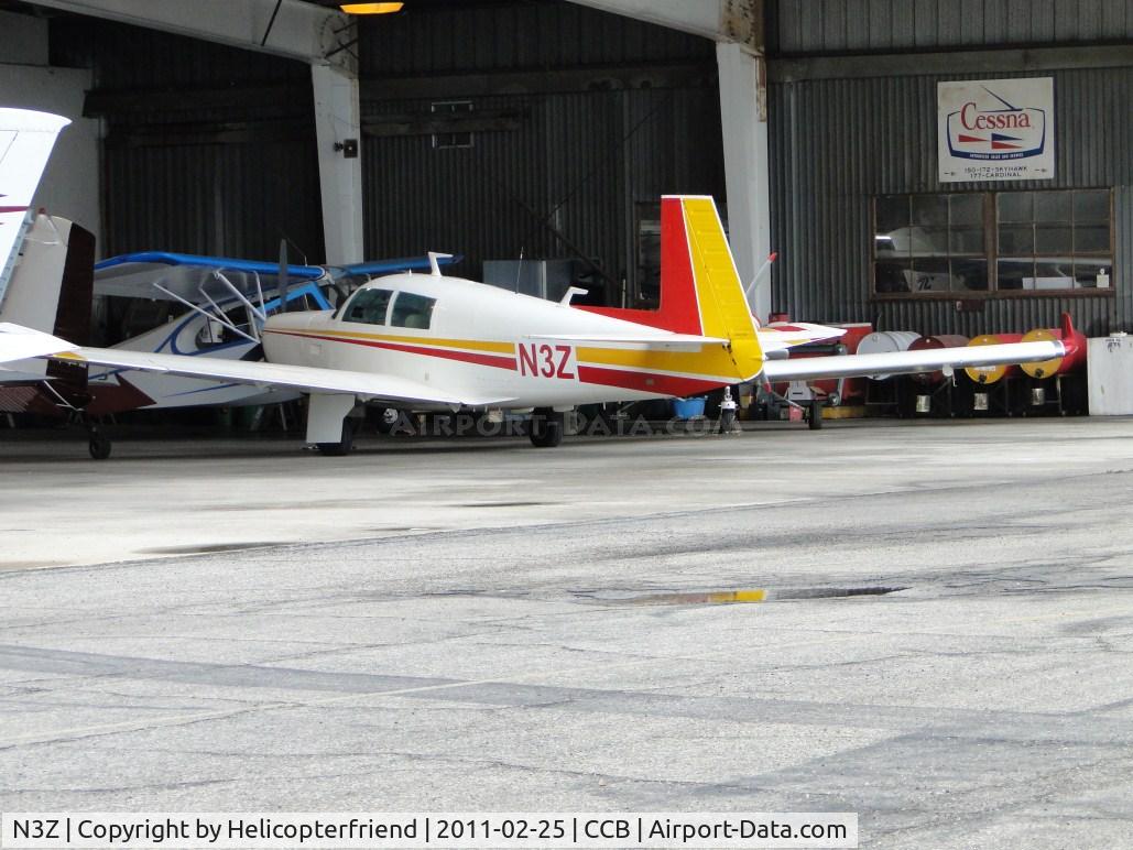 N3Z, 1975 Mooney M20E C/N 21-1161, Parked under the roof at Foothill Sales & Service