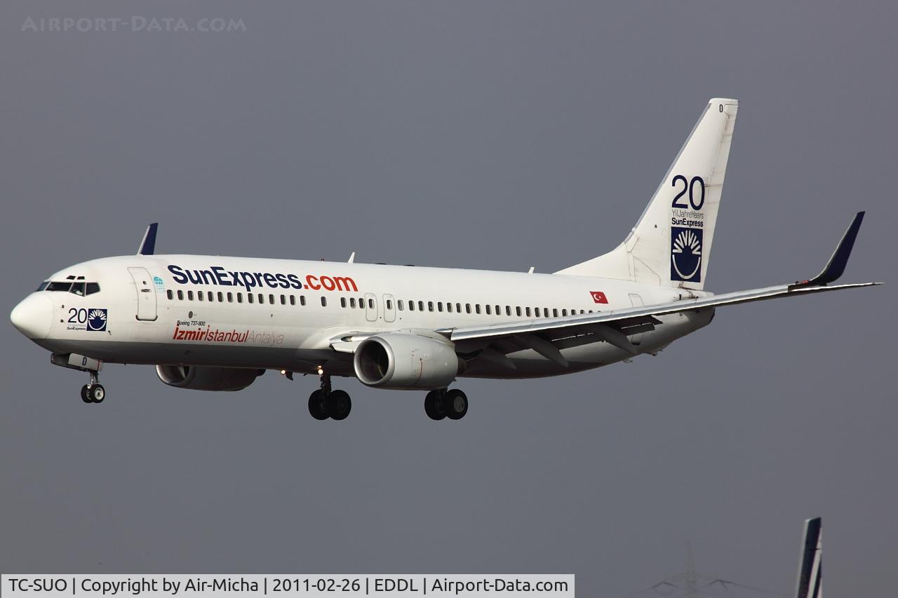 TC-SUO, 2001 Boeing 737-86Q C/N 30272, SunExpress