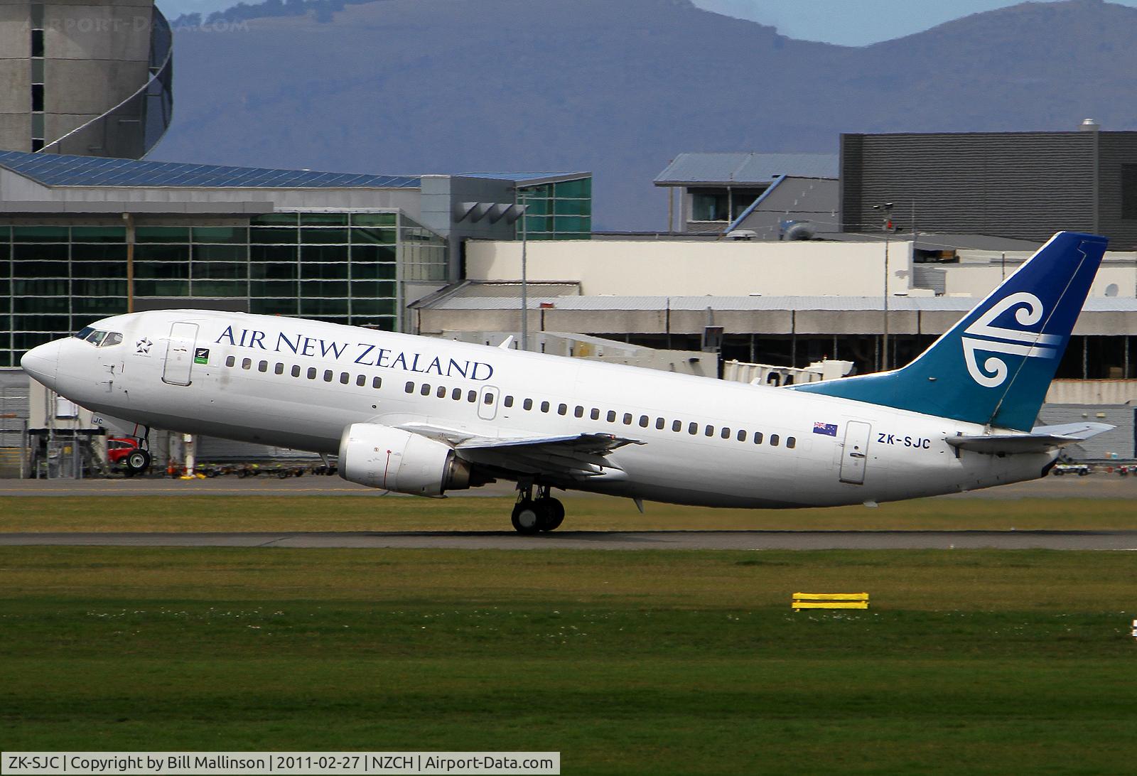 ZK-SJC, 1998 Boeing 737-3U3 C/N 28738, life goes on for the rest of the country