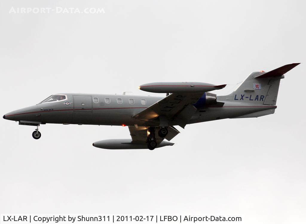 LX-LAR, 1989 Learjet 35A C/N 35A-653, Landing rwy 32L