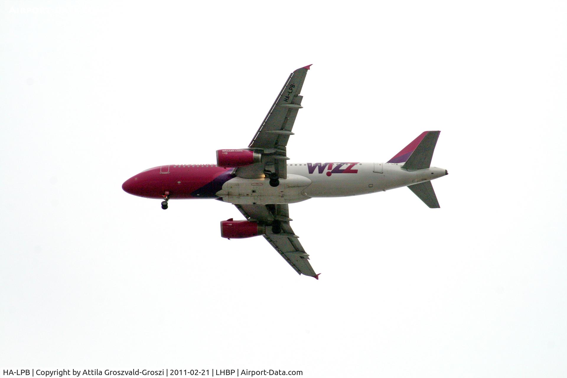 HA-LPB, 2001 Airbus A320-233 C/N 1635, On a landing direction, in Üllö city airspace.