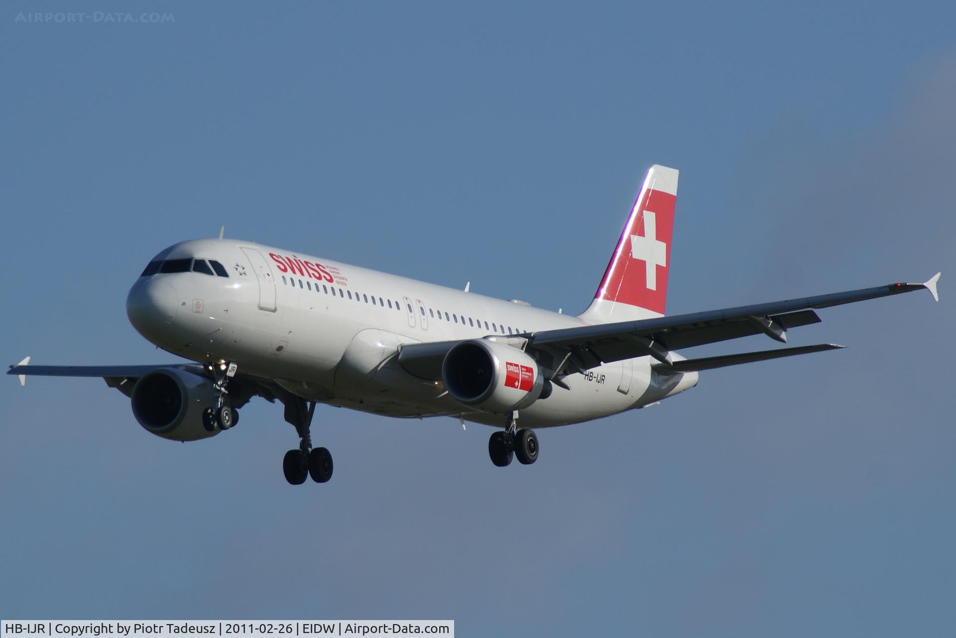 HB-IJR, 1997 Airbus A320-214 C/N 0703, dublin
