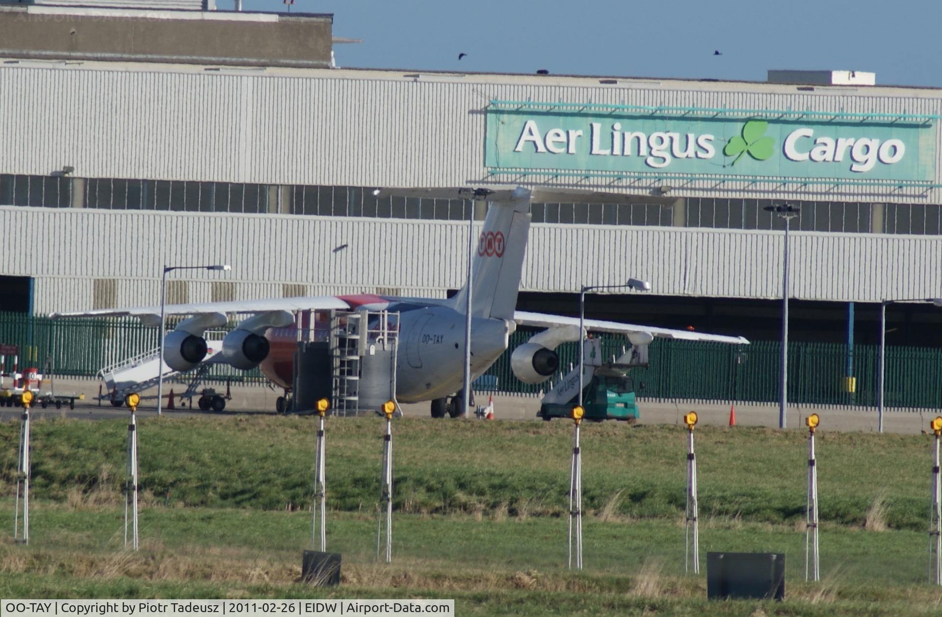 OO-TAY, 1993 British Aerospace BAe.146-200QC C.3 Quick Change C/N E2211, dublin cargo