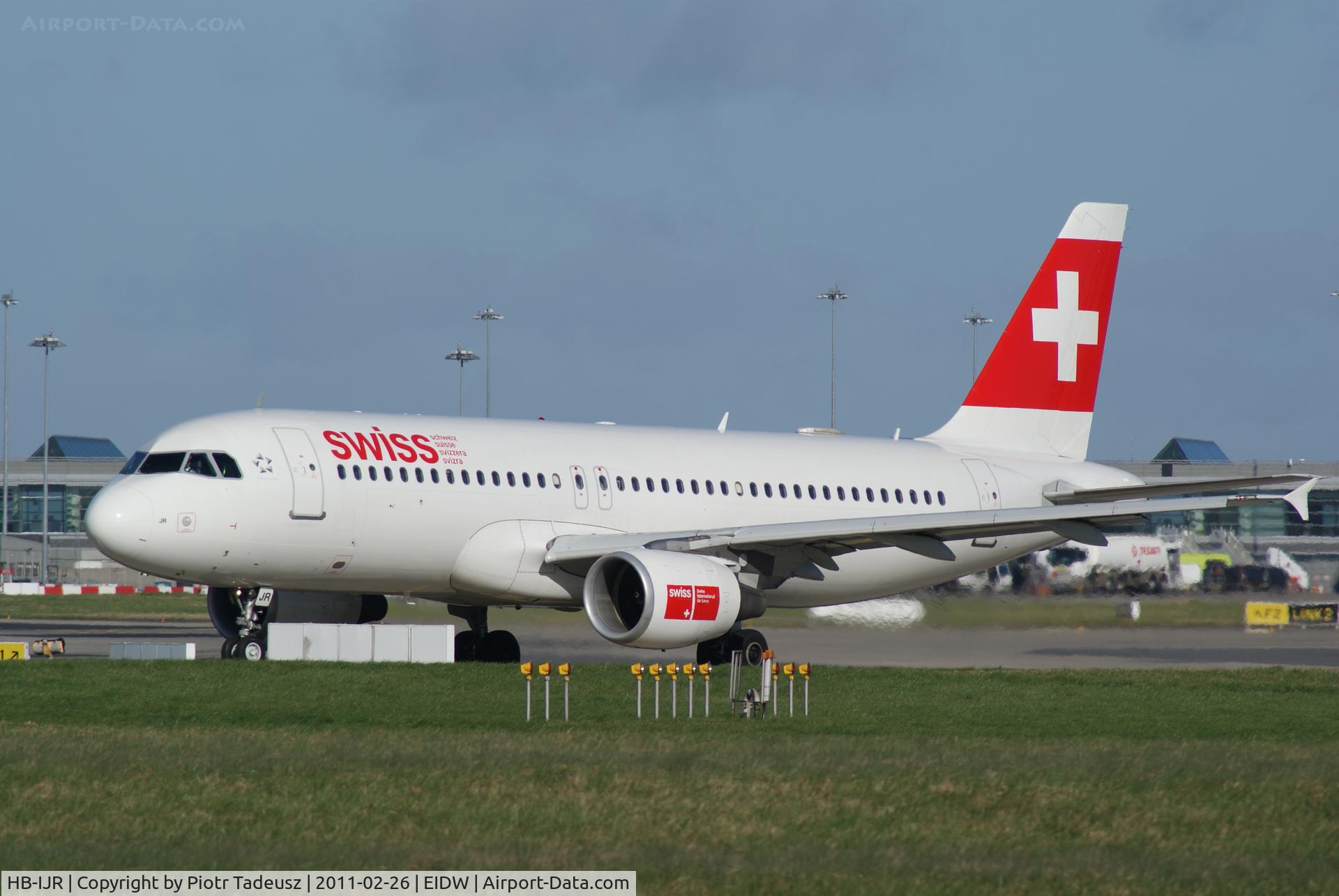 HB-IJR, 1997 Airbus A320-214 C/N 0703, dublin