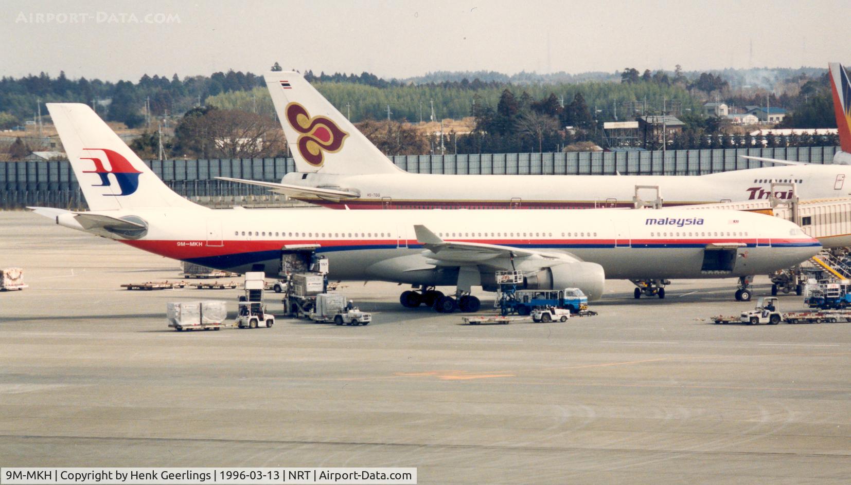9M-MKH, Airbus A330-322 C/N 110, Malaysia