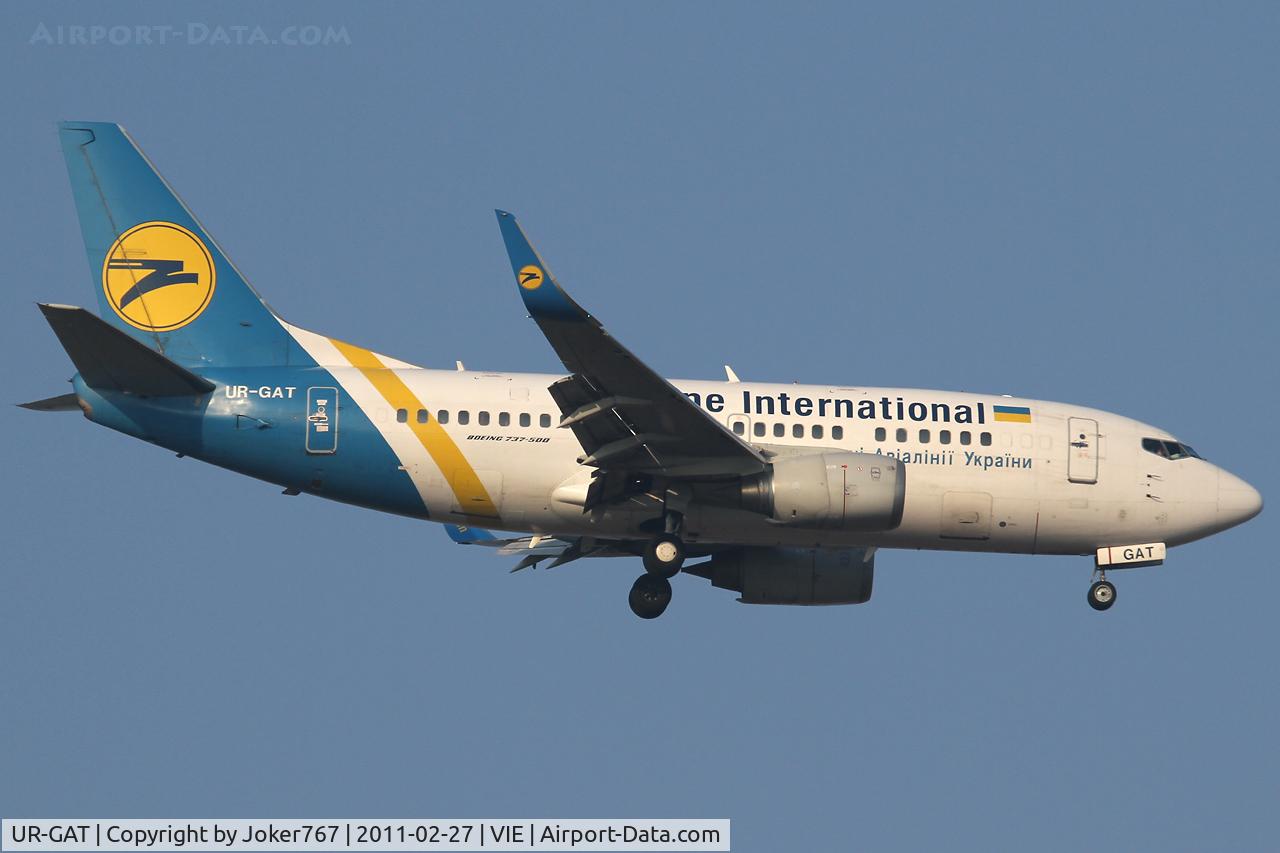 UR-GAT, 1993 Boeing 737-528 C/N 25237, Ukraine International Airlines