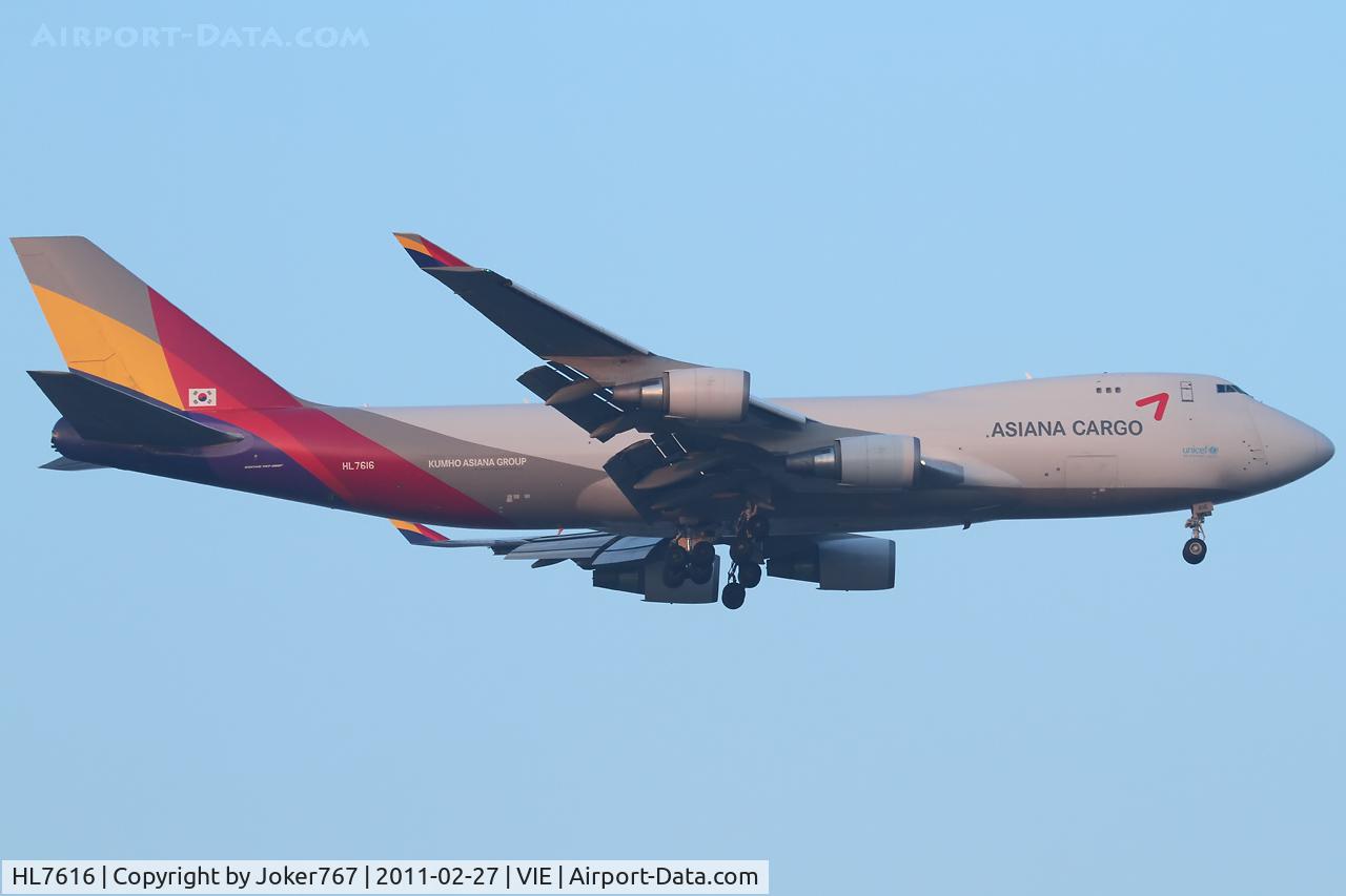 HL7616, 2004 Boeing 747-446F (SCD) C/N 33748, Asiana Cargo