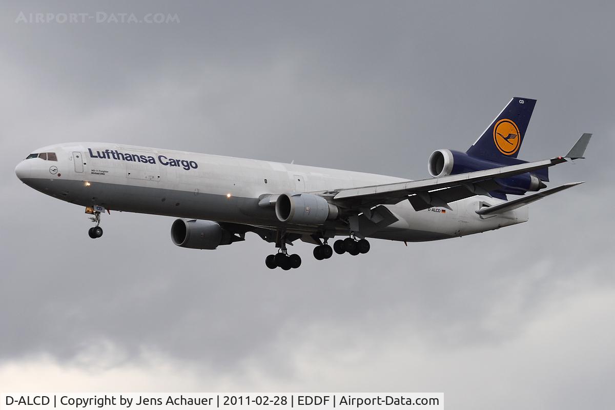 D-ALCD, 1998 McDonnell Douglas MD-11F C/N 48784, short final rwy 25L