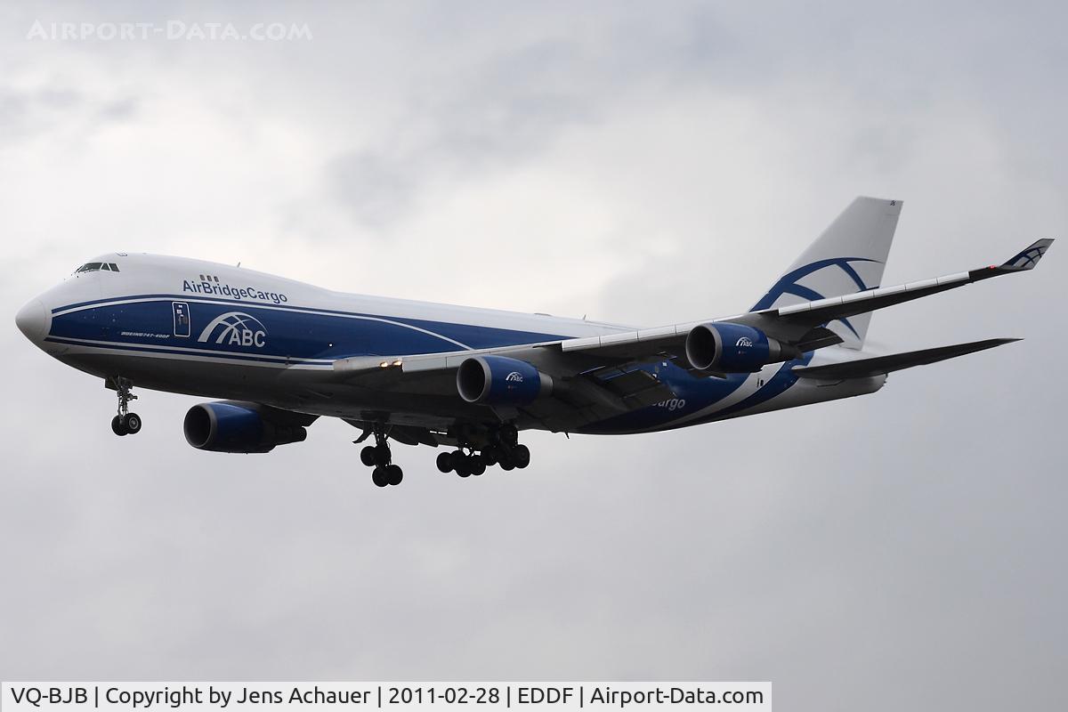 VQ-BJB, 2004 Boeing 747-446F C/N 33749, short final on rwy 25l