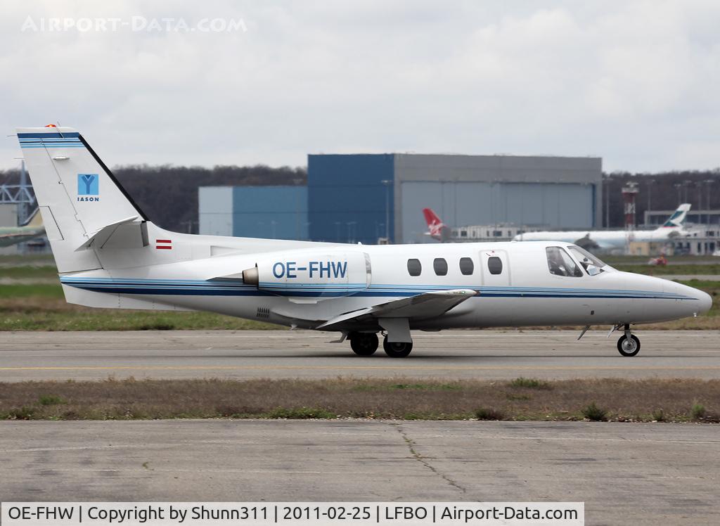 OE-FHW, 1979 Cessna 501 Citation I SP C/N 501-0121, Taxiing to the General Aviation area...