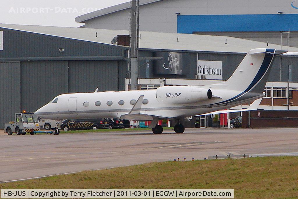 HB-JUS, 2008 Gulfstream Aerospace GIV-X (G450) C/N 4123, 2008 Gulfstream Aerospace GIV-X (G450), c/n: 4123 being towed to the Signature hangar