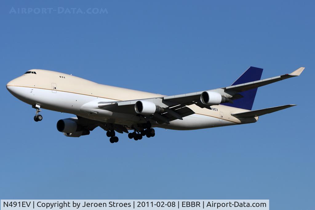 N491EV, 1994 Boeing 747-412F C/N 26561, basic Saudia livery