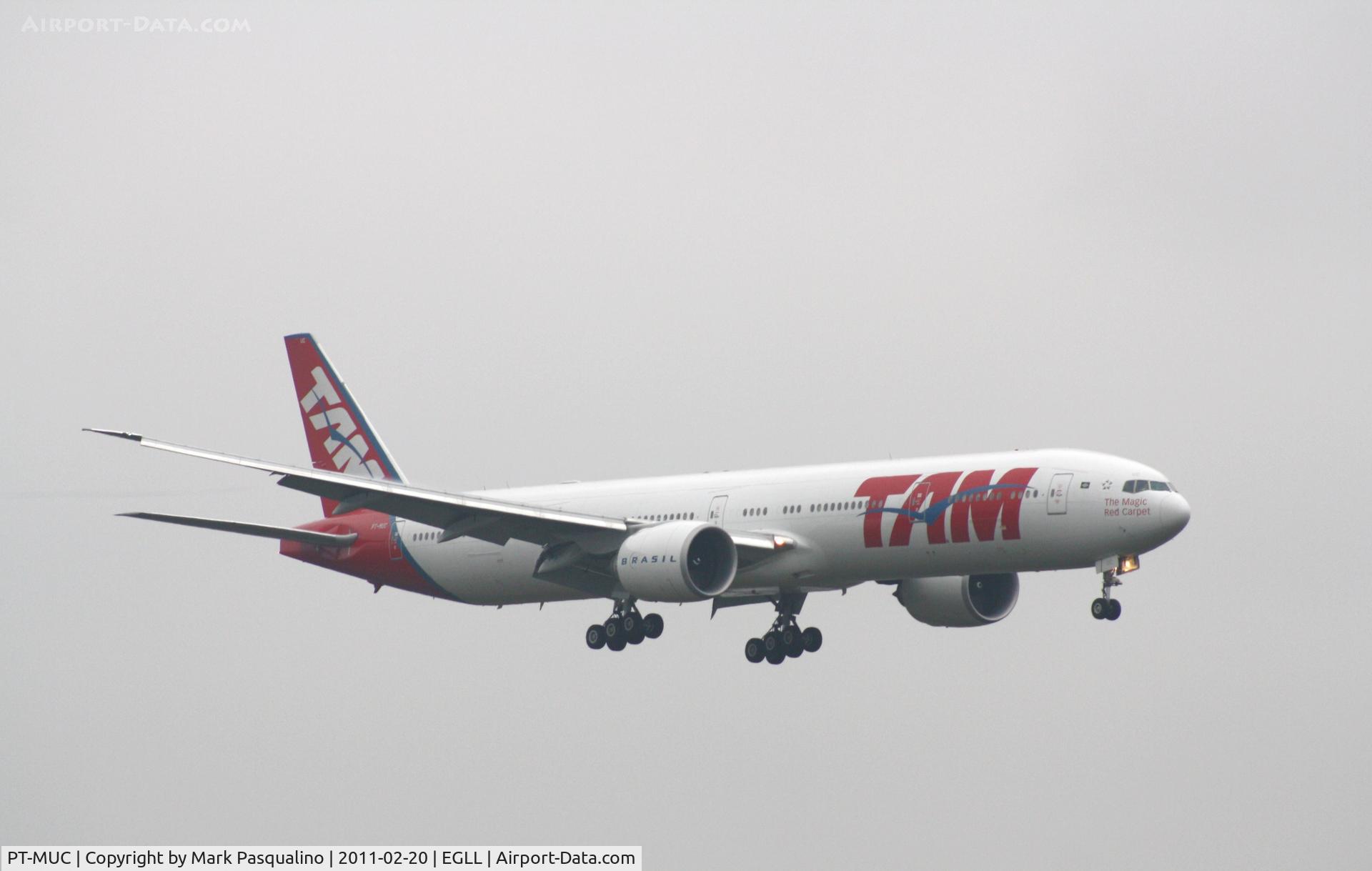 PT-MUC, 2008 Boeing 777-32W/ER C/N 37666, Boeing 777-300ER