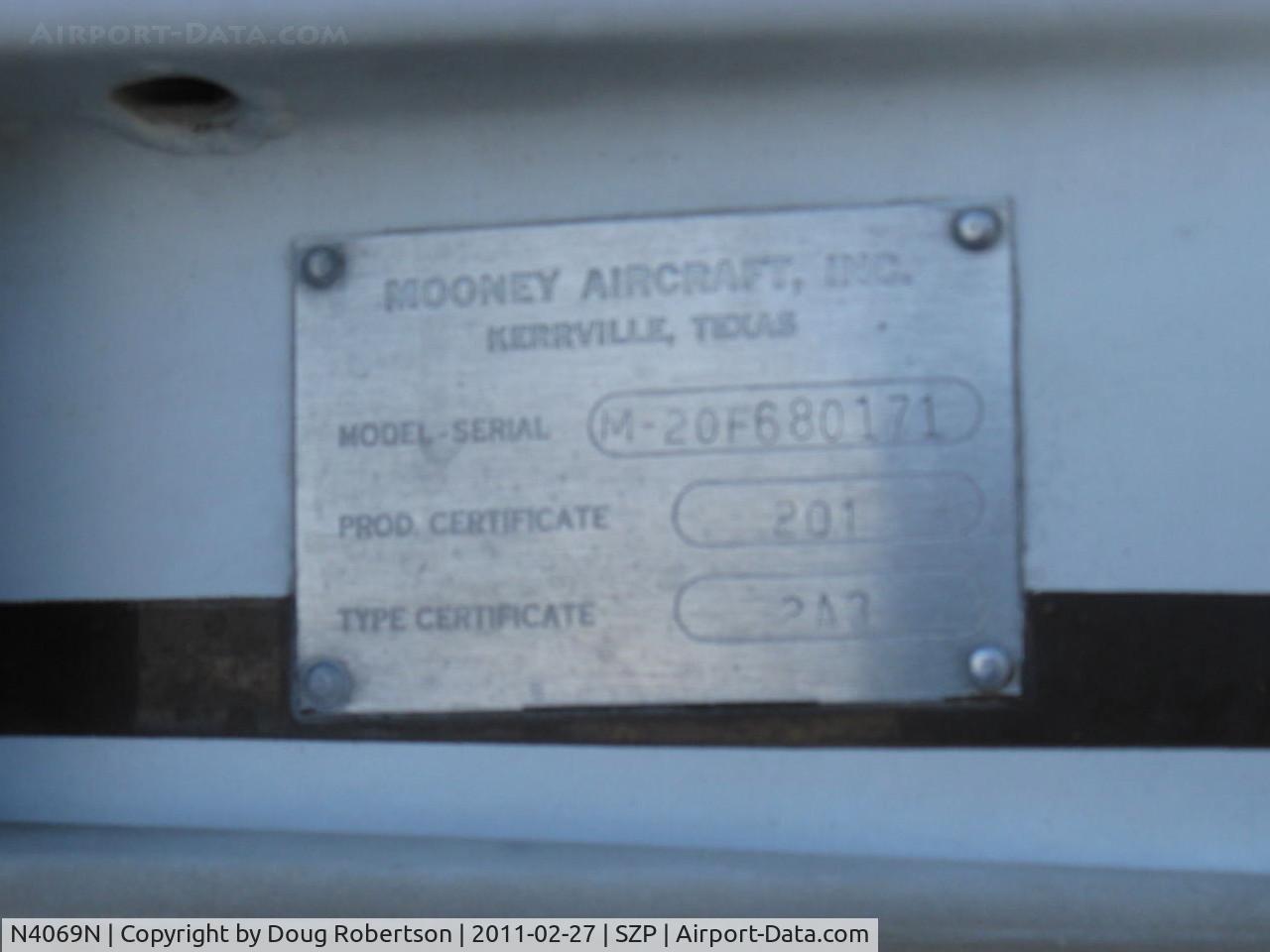 N4069N, 1968 Mooney M20F Executive C/N 680171, 1968 Mooney M20F EXECUTIVE, Lycoming IO-360-A1A 200 Hp, Manuf. data plate