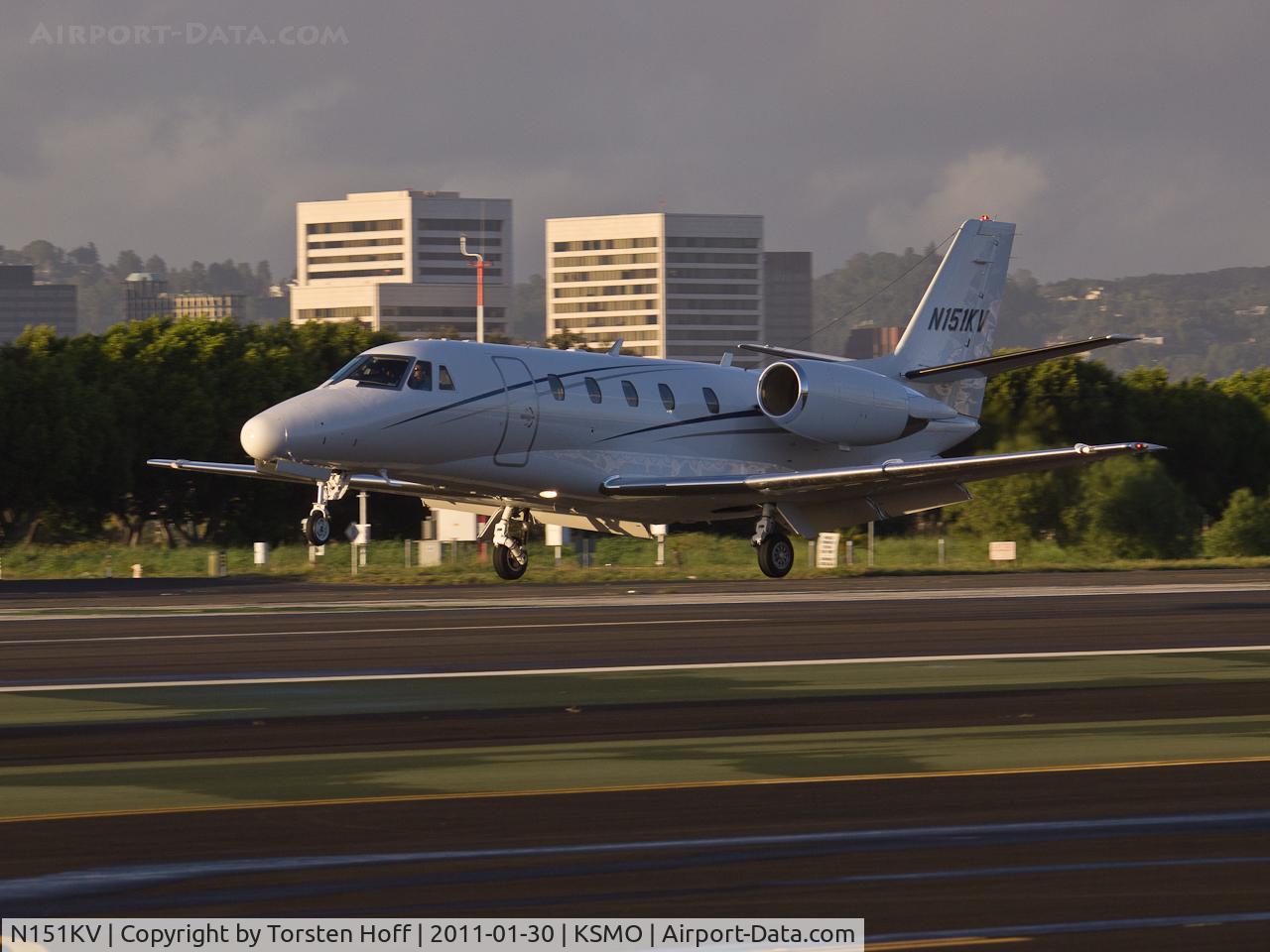 N151KV, 2003 Cessna 560XL Citation Excel C/N 560-5320, N151KV arriving on RWY 21
