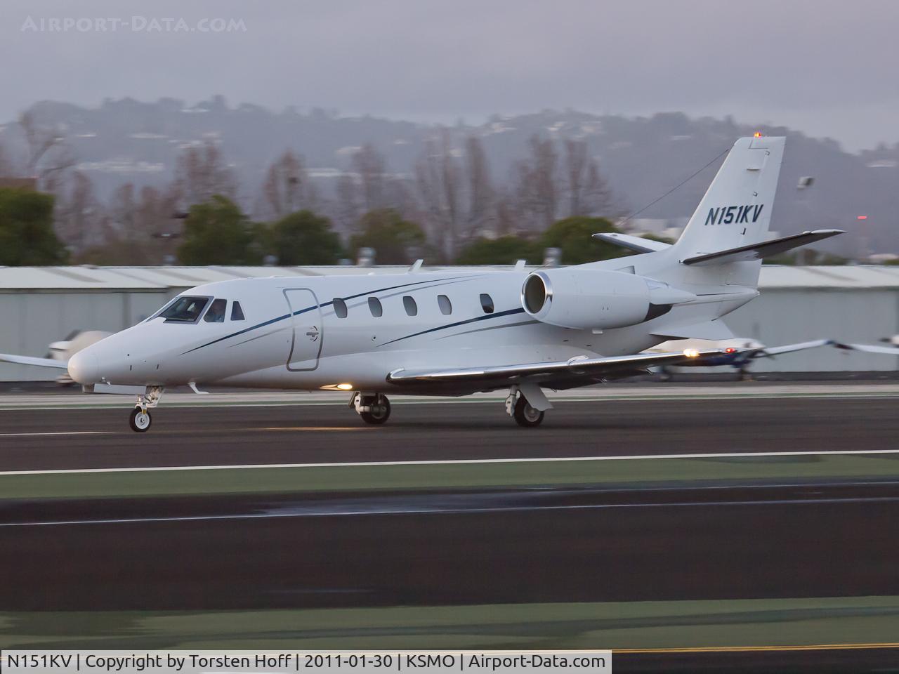 N151KV, 2003 Cessna 560XL Citation Excel C/N 560-5320, N151KV departing from RWY 21