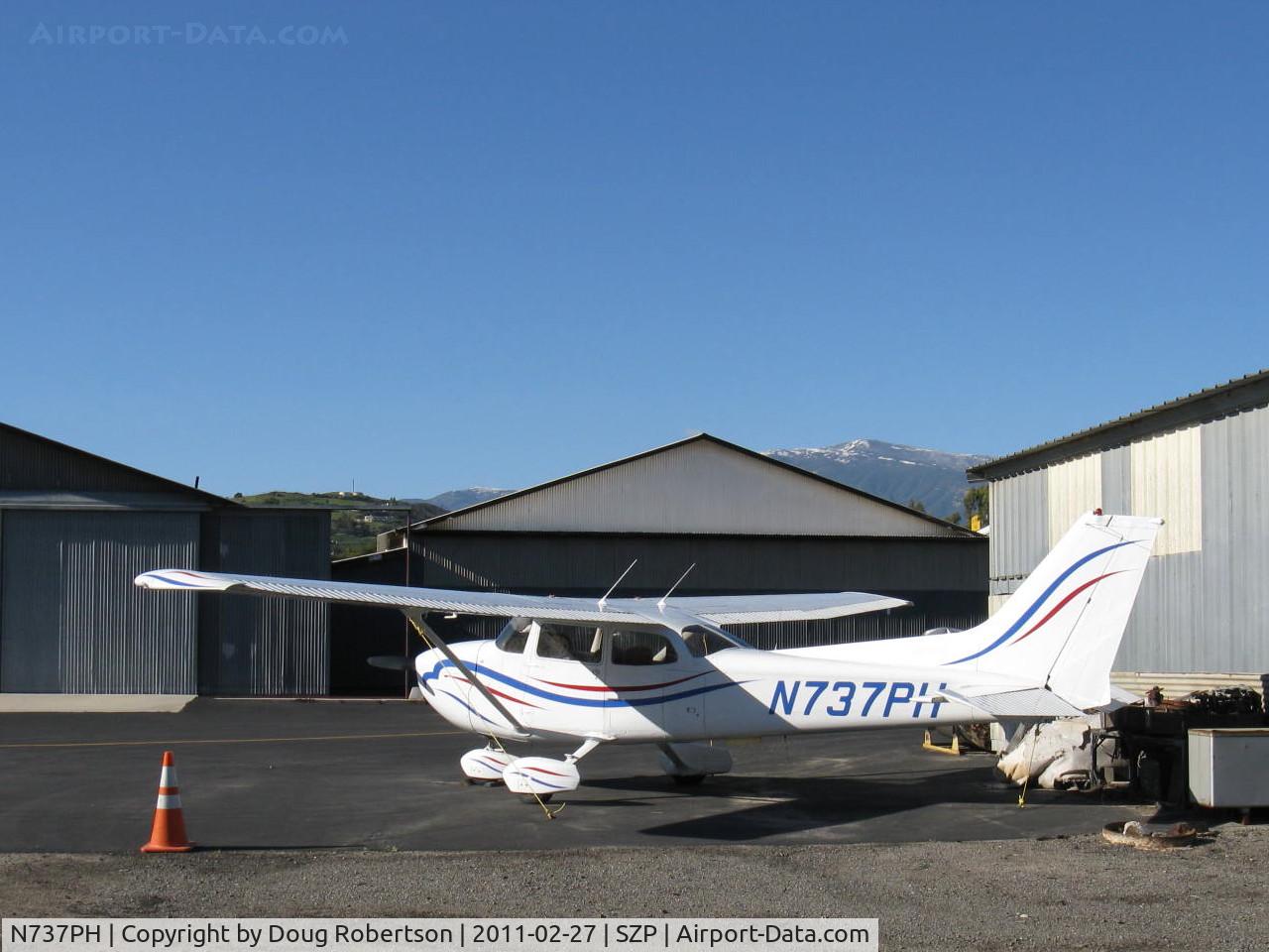 N737PH, 1977 Cessna 172N C/N 17269564, 1977 Cessna 172N SKYHAWK, Lycoming O-320-H2AD 160 Hp