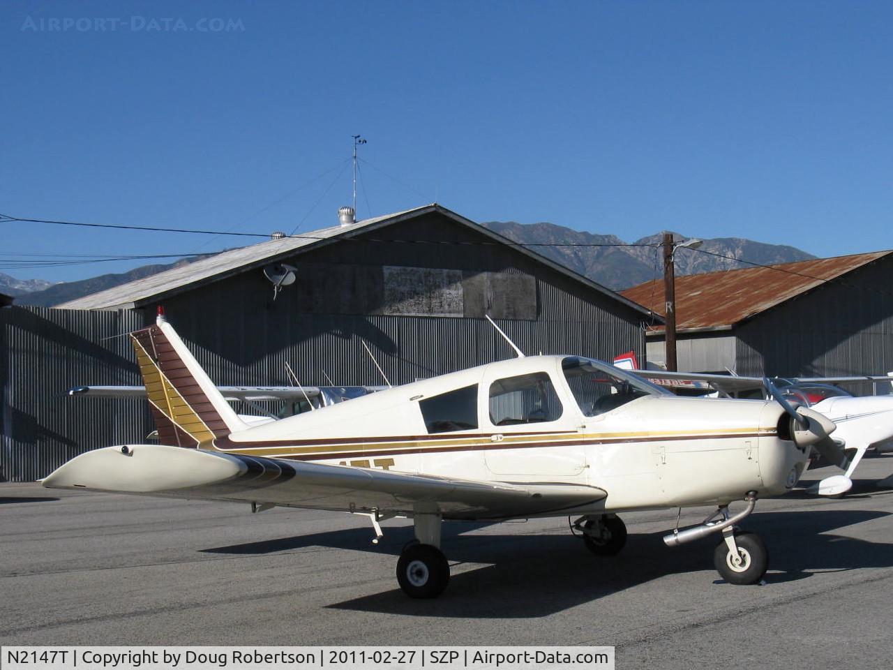 N2147T, 1971 Piper PA-28-140 C/N 28-7125547, 1971 Piper PA-28-140, Lycoming O-320-E2A 150+ Hp, PowerFlow exhaust mod.
