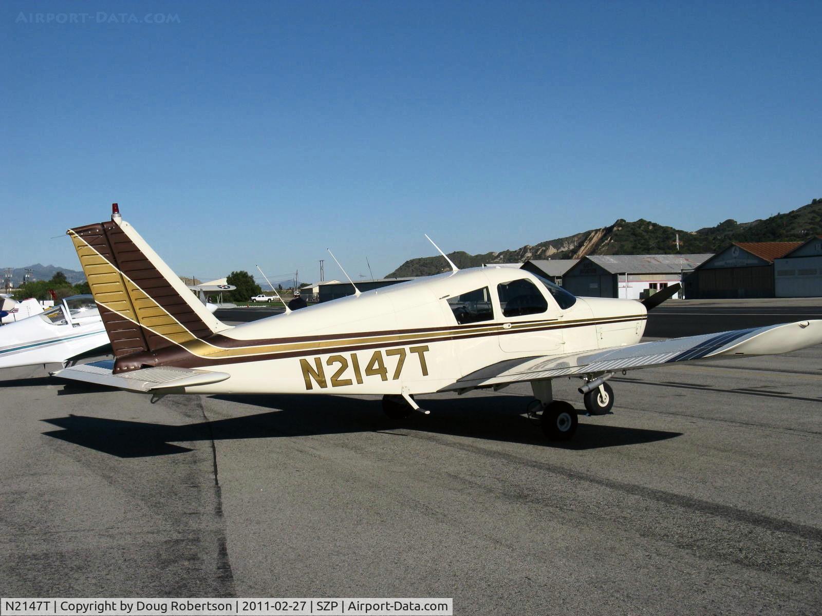 N2147T, 1971 Piper PA-28-140 C/N 28-7125547, 1971 Piper PA-28-140, Lycoming O-320-E2A 150+ Hp, PowerFlow exhaust mod.