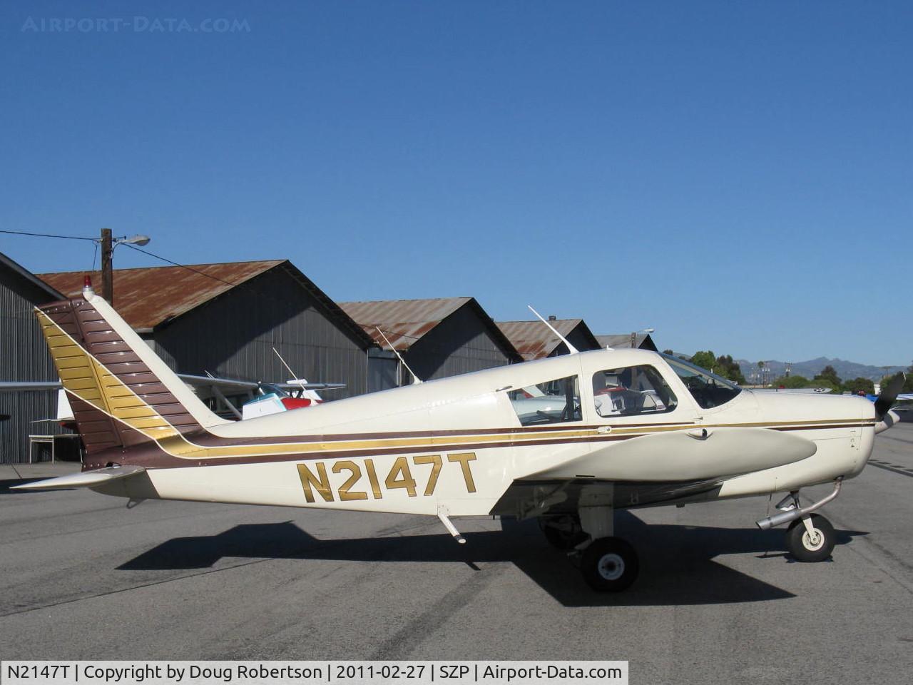 N2147T, 1971 Piper PA-28-140 C/N 28-7125547, 1971 Piper PA-28-140, Lycoming O-320-E2A 150+ Hp, PowerFlow exhaust mod.