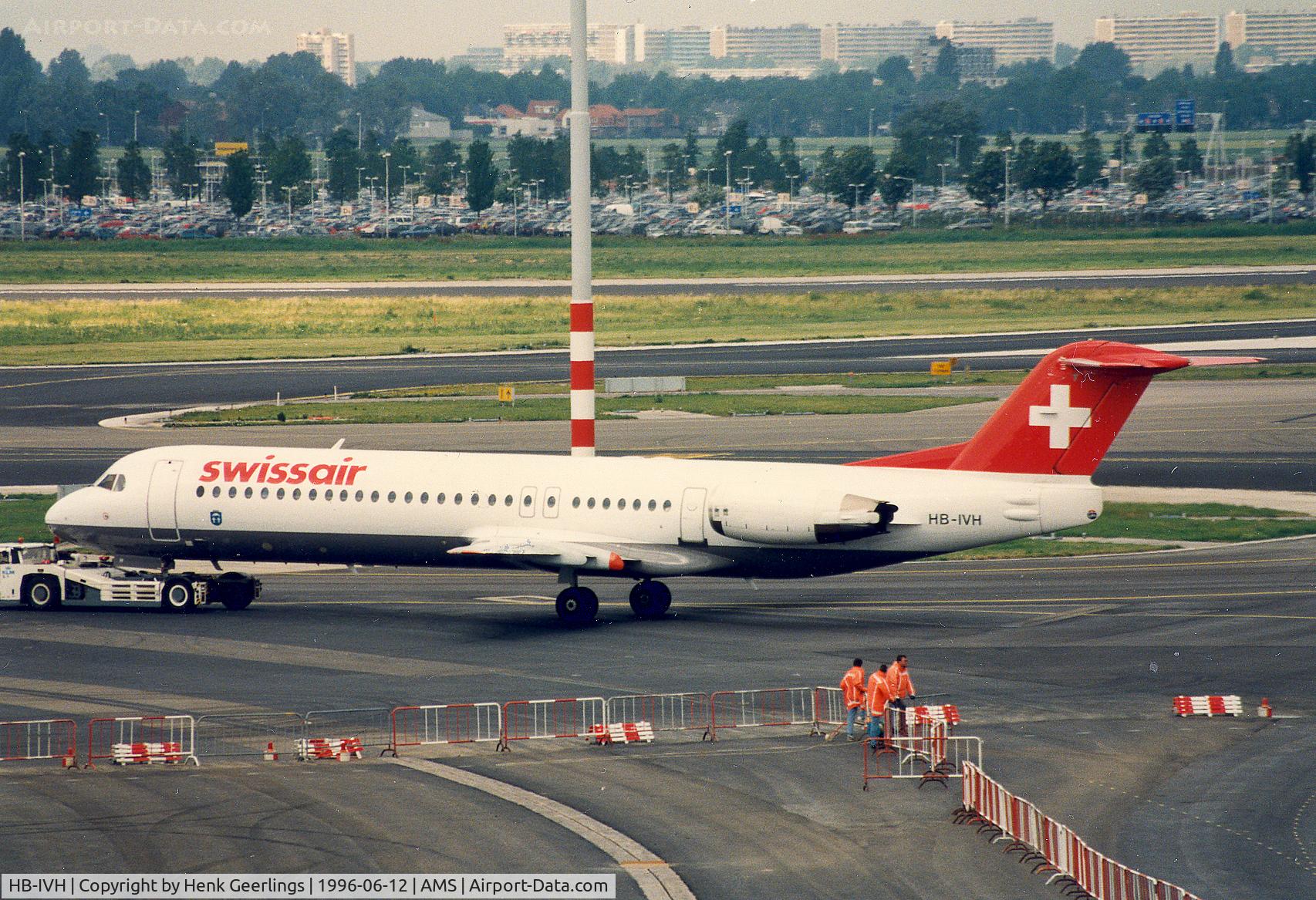 HB-IVH, 1988 Fokker 100 (F-28-0100) C/N 11256, Swissair