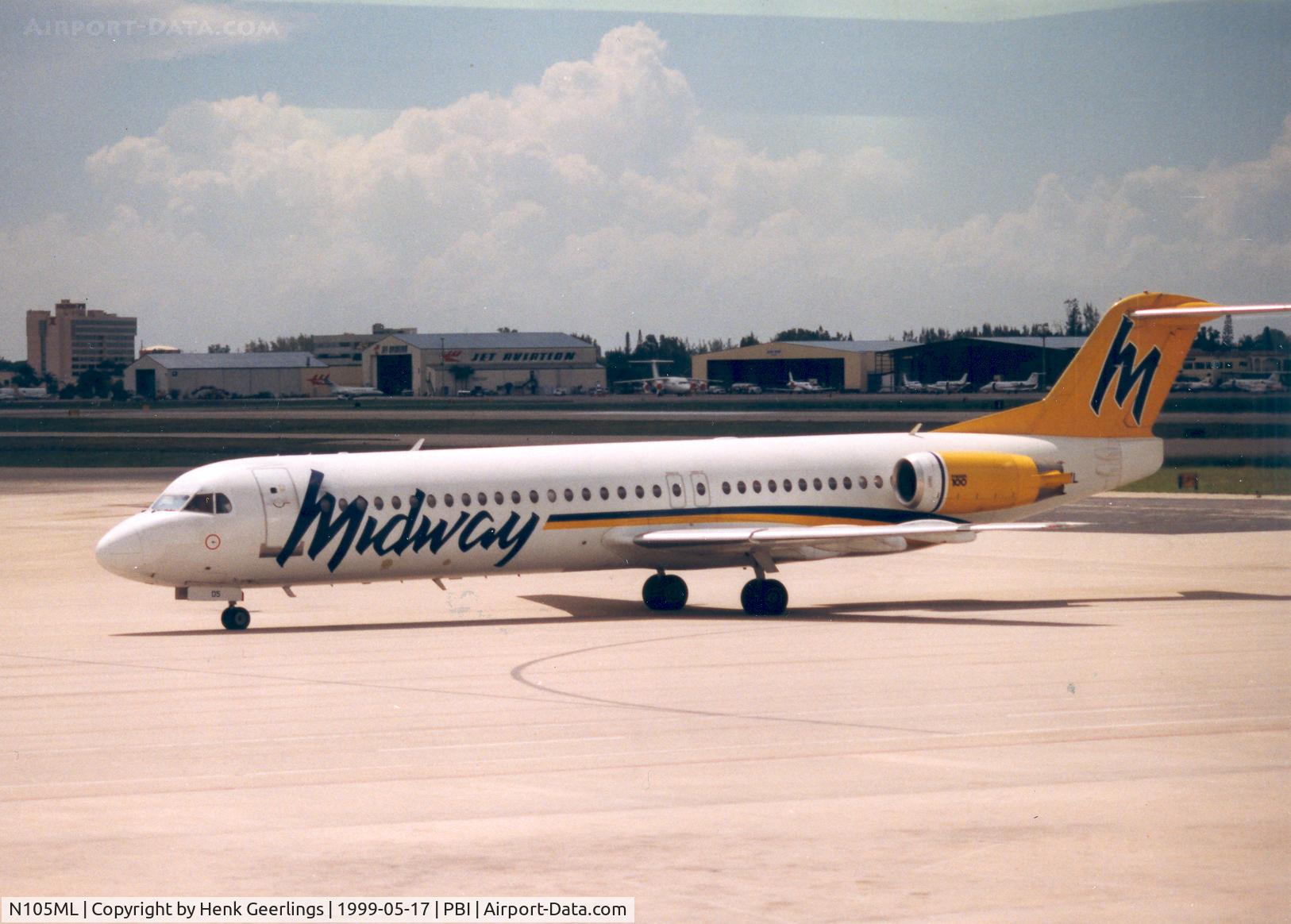 N105ML, 1993 Fokker 100 (F-28-0100) C/N 11475, Midway