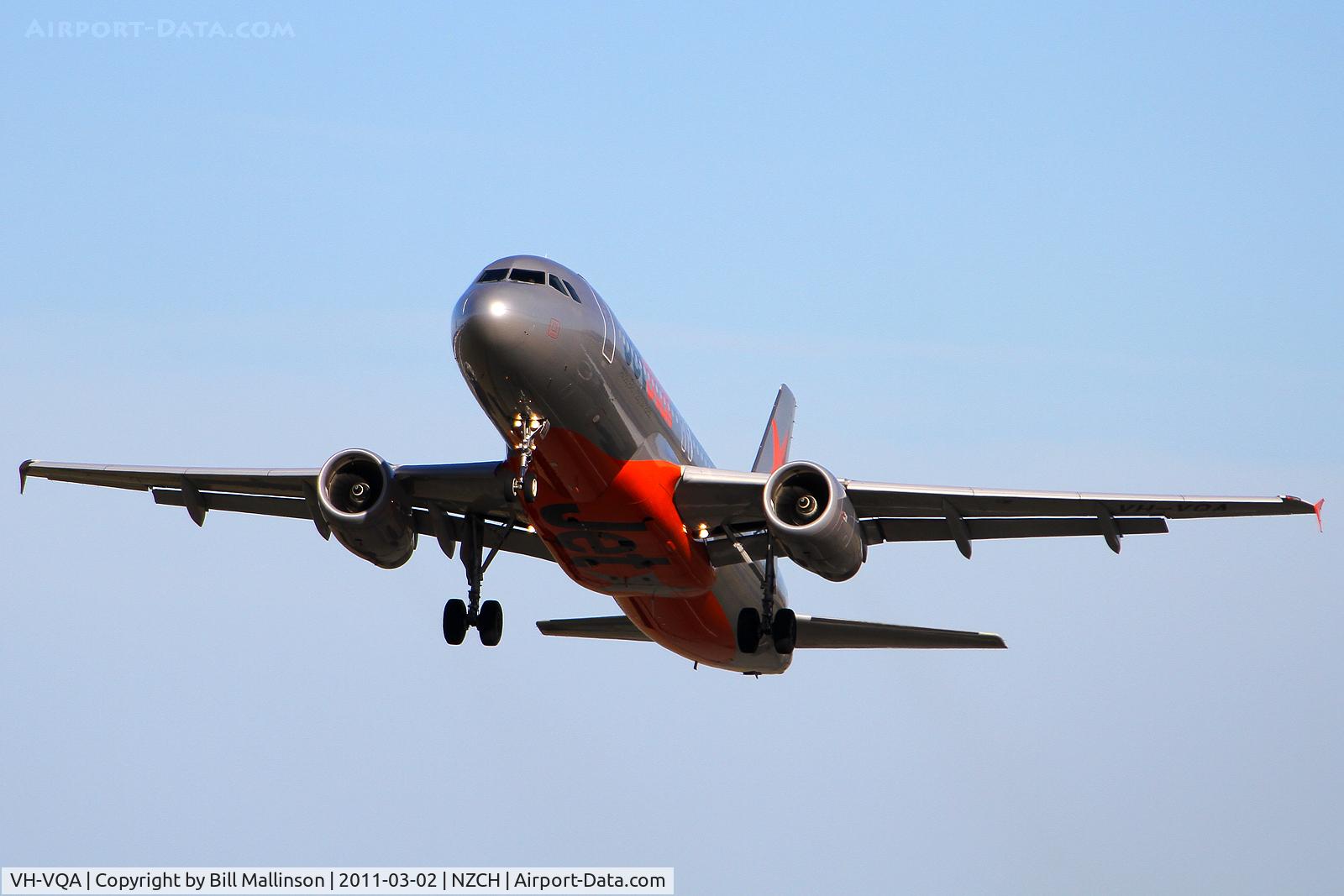 VH-VQA, 2009 Airbus A320-232 C/N 3783, one of the NZ based A320's